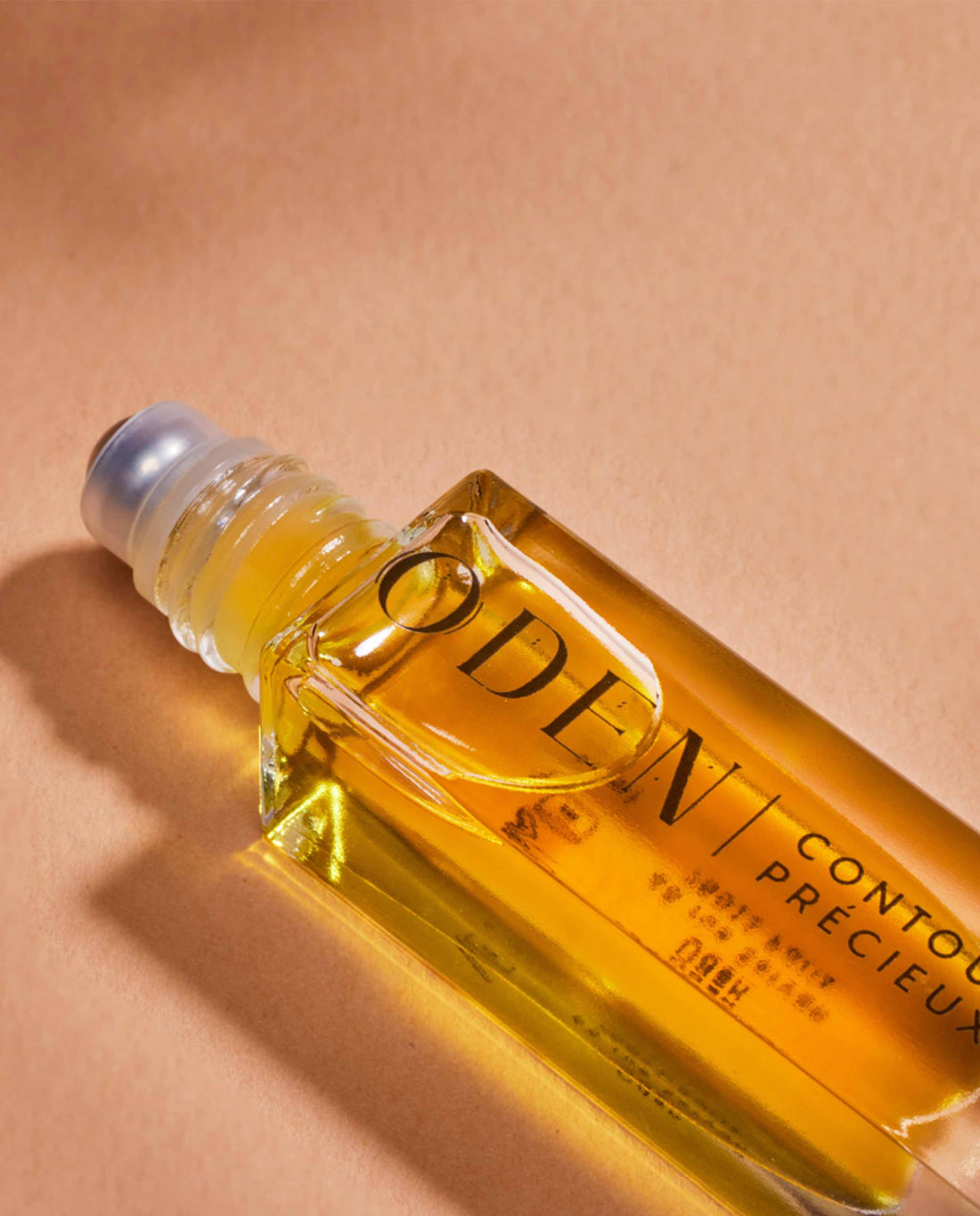 marché commun oden contour yeux précieux français