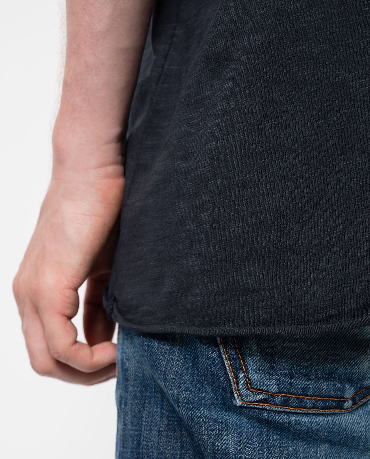 marché commun nudie jeans t-shirt jersey coton biologique bleu marine naturel éthique éco-responsable homme manches courtes