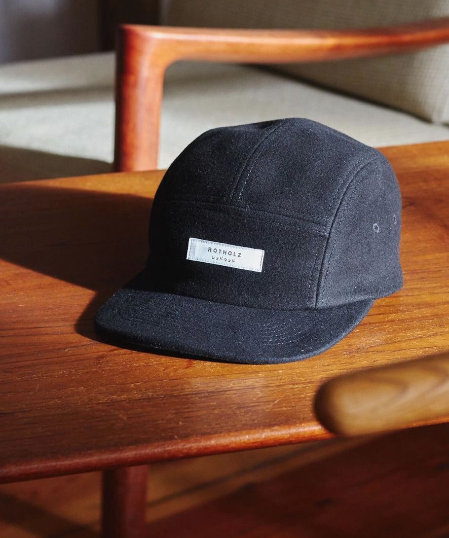 marche commun rotholz marque responsable accessoires casquettes biologiques naturels ethiques