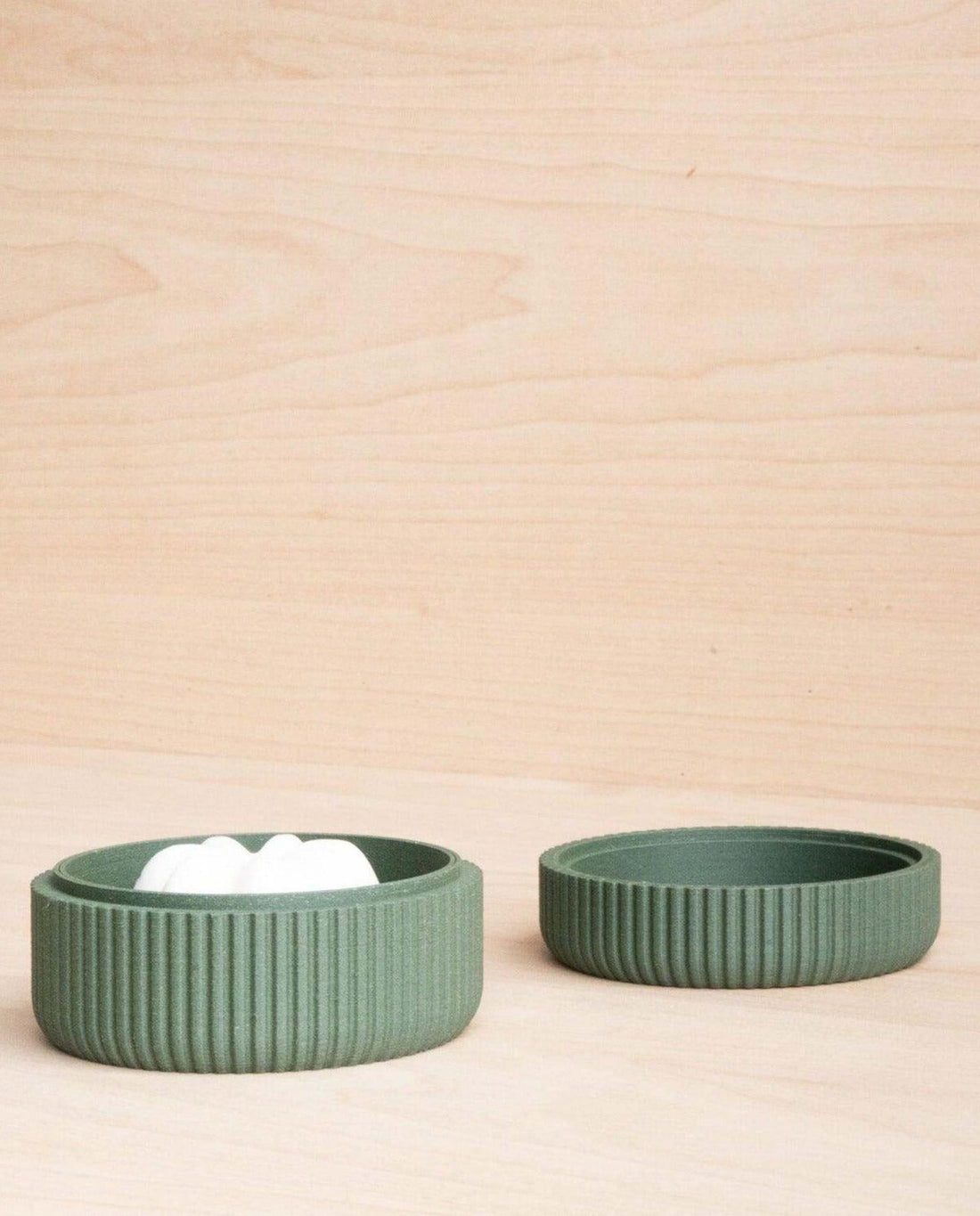 Marché Commun écrin de voyage vert minimum design