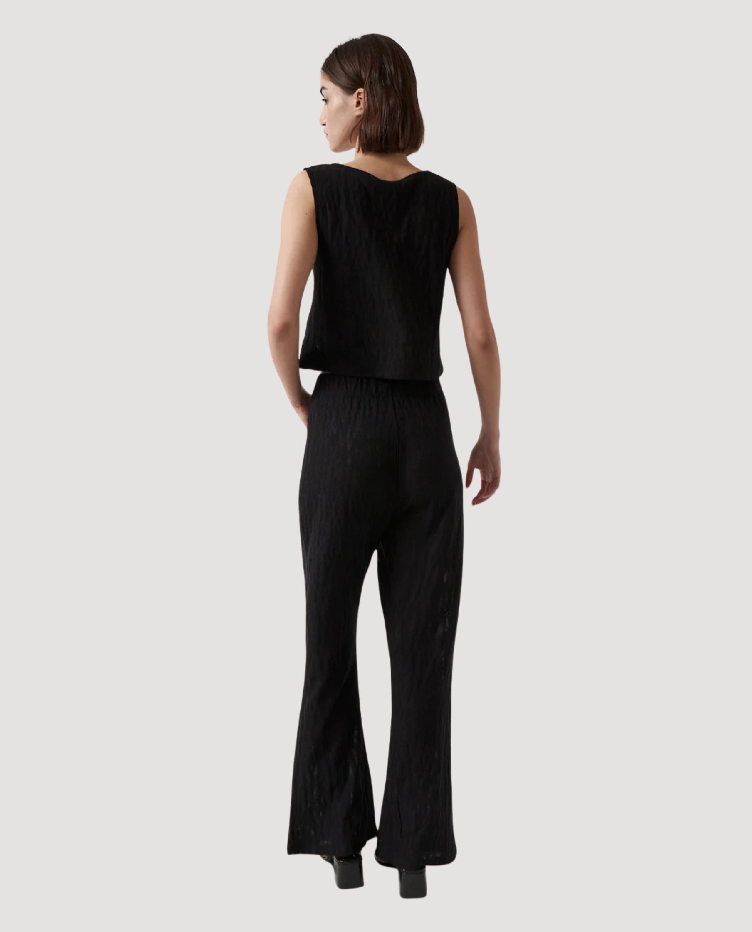 marché commun pantalon ample en coton bio noir amt. Studio