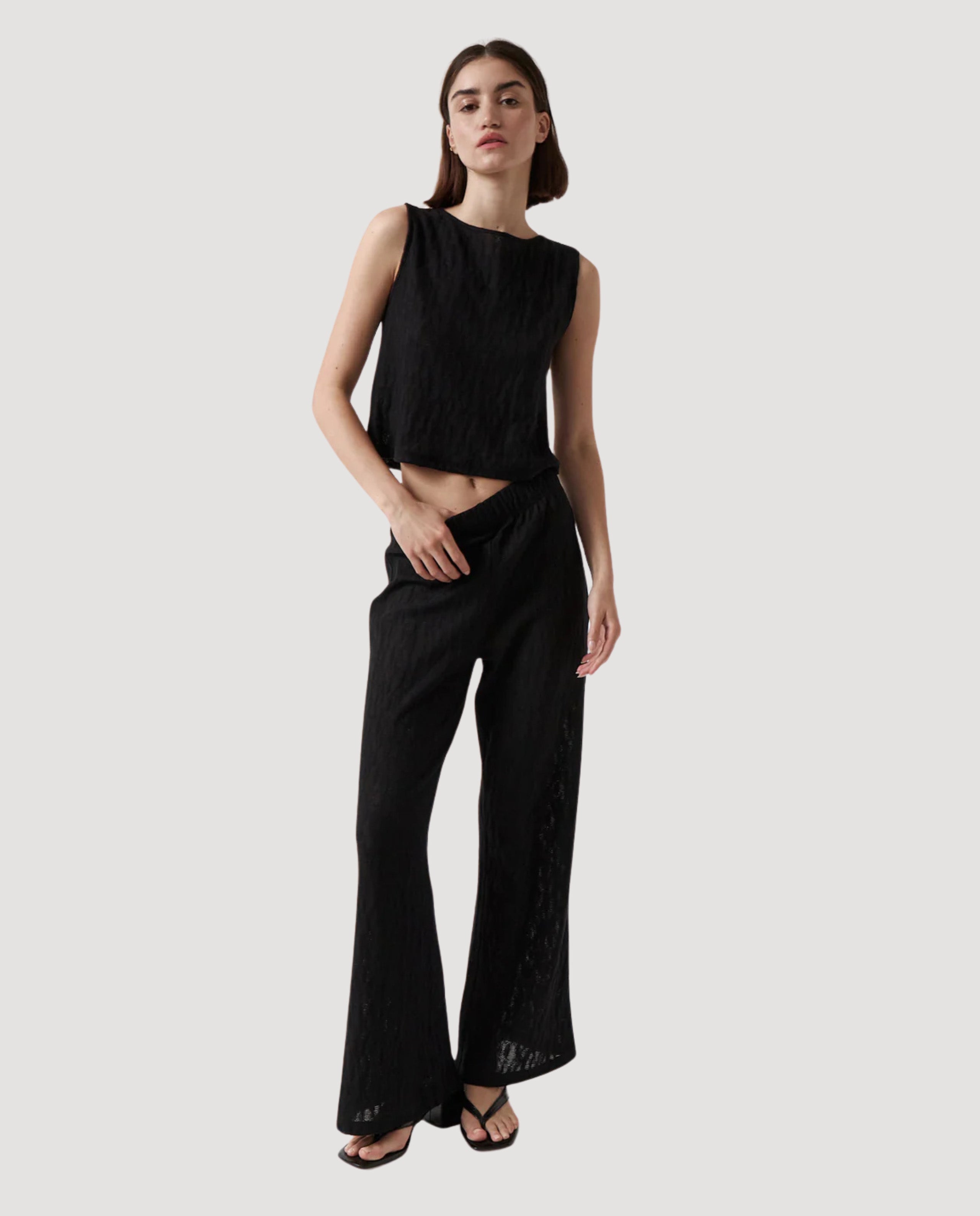 marché commun pantalon ample en coton bio noir amt. Studio