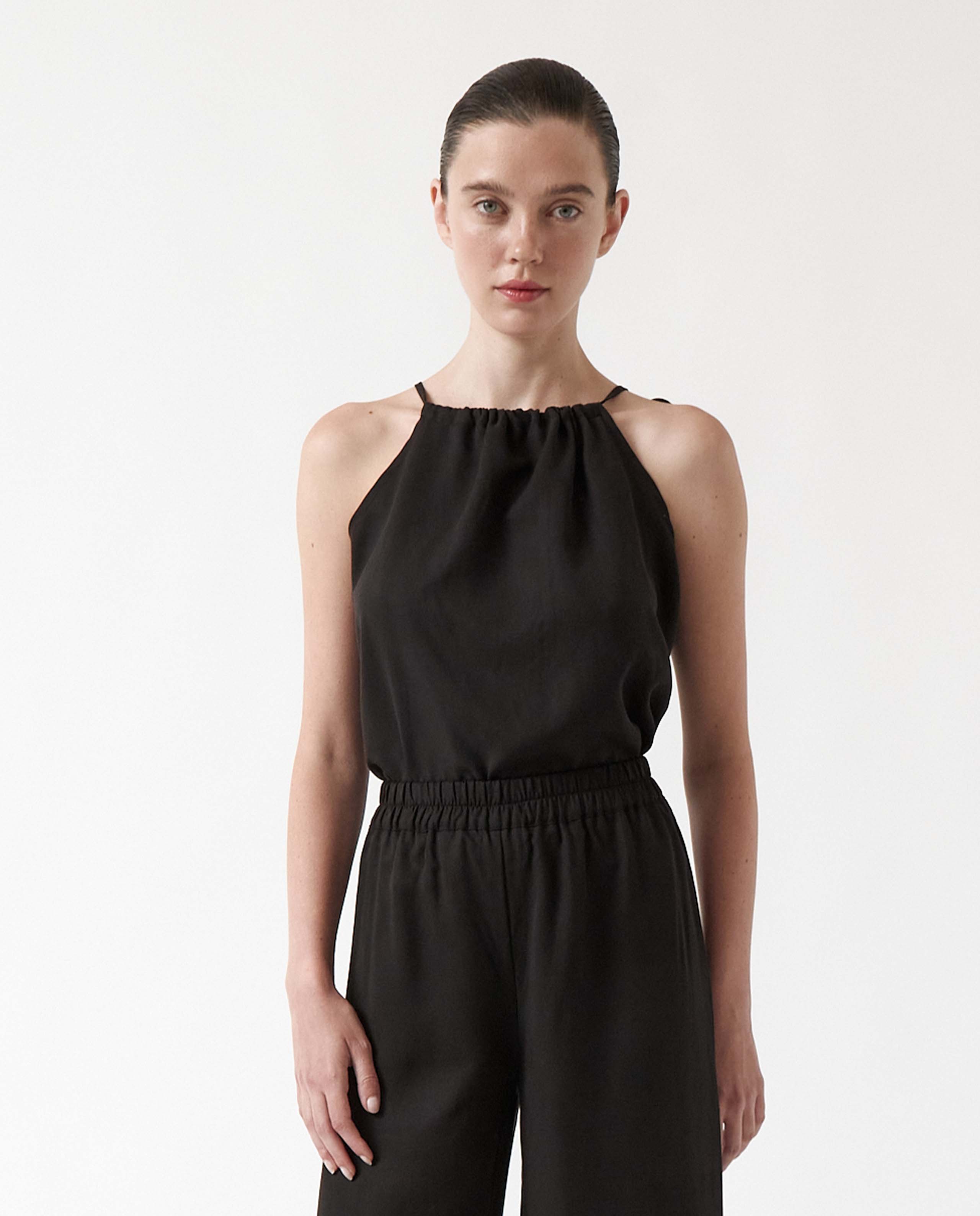 marché commun top en tencel noir amt studio