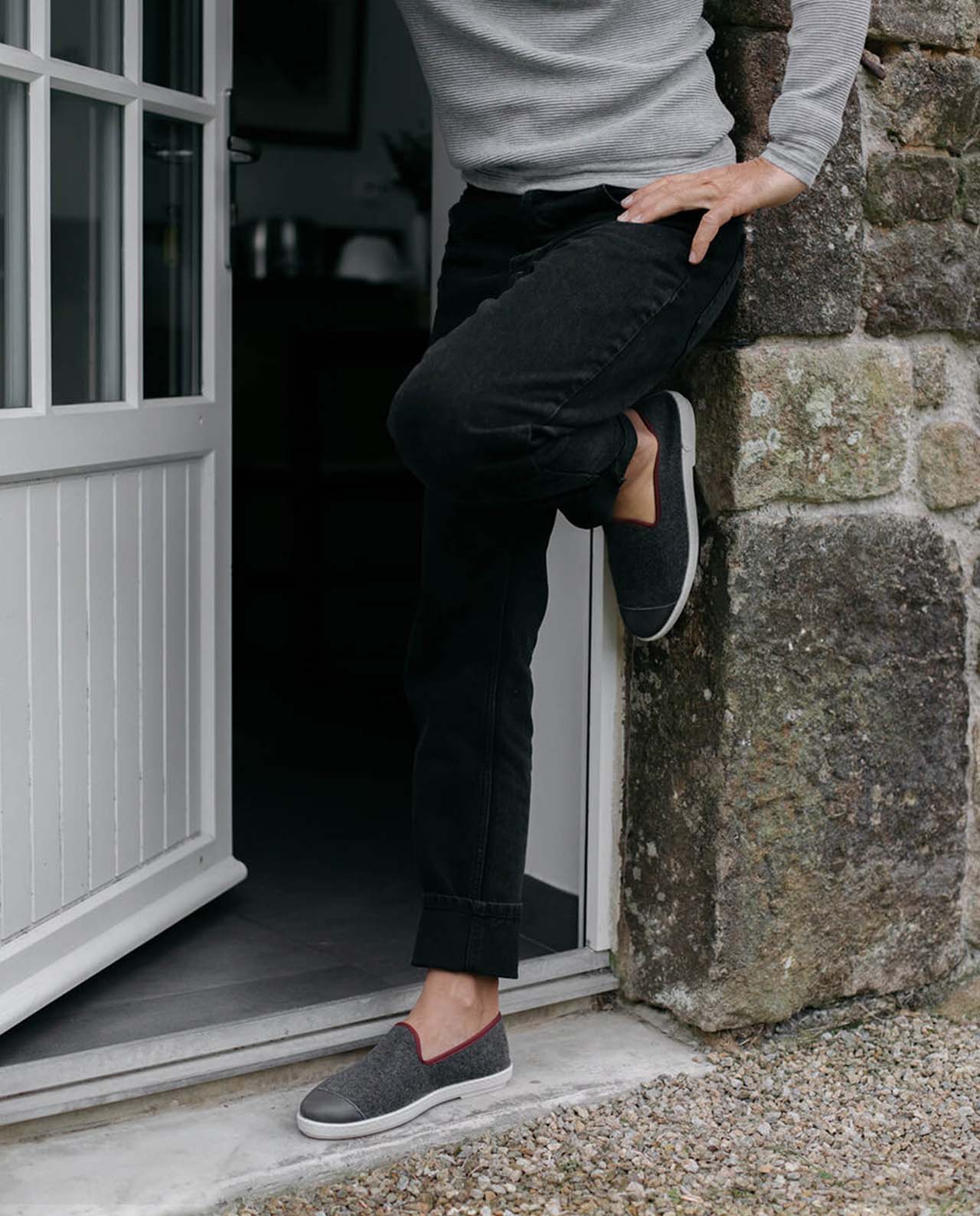 marché commun angarde chaussons homme slippers laine recyclée fabriqués en europe gris bordeaux
