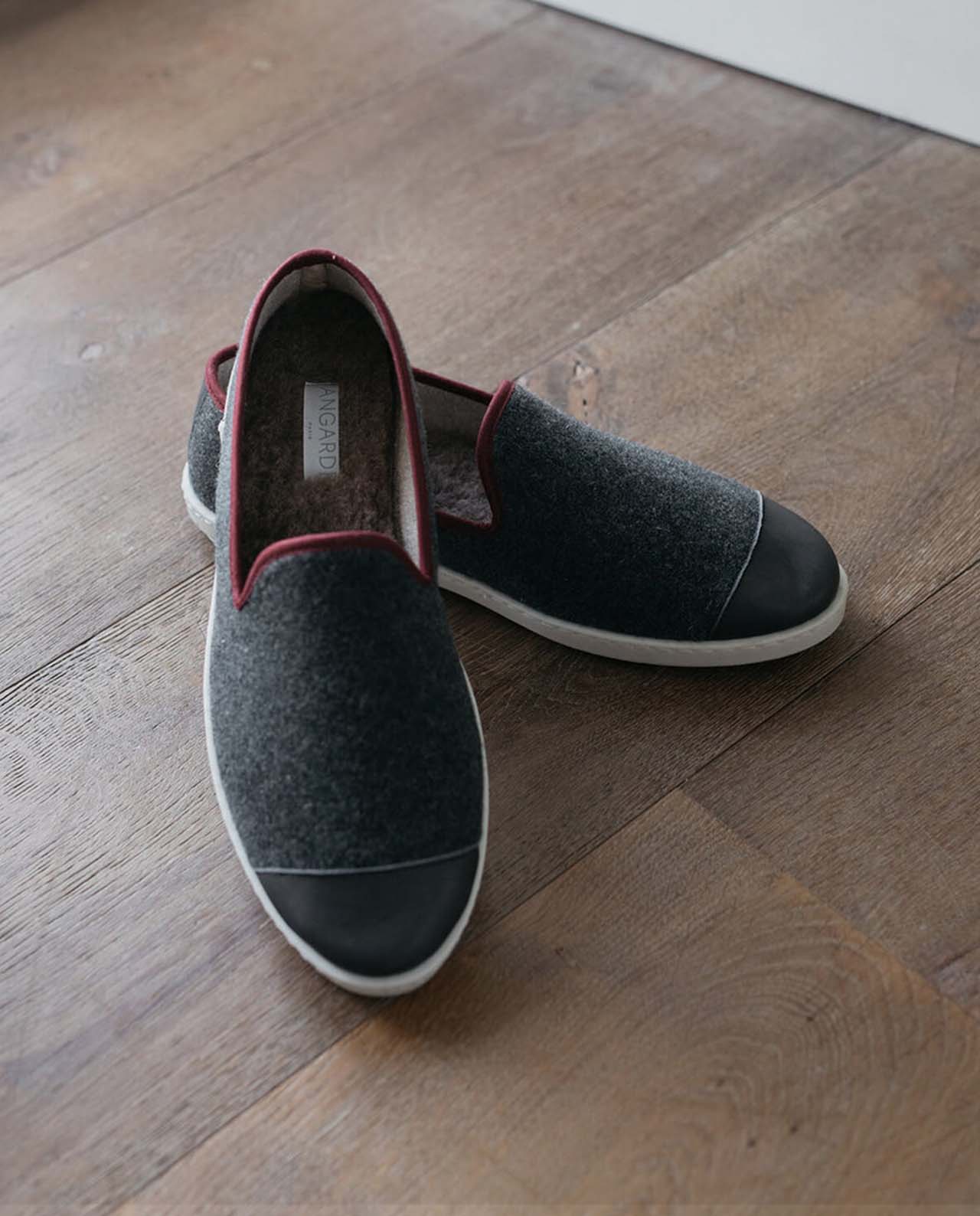 marché commun angarde chaussons homme slippers laine recyclée fabriqués en europe gris bordeaux
