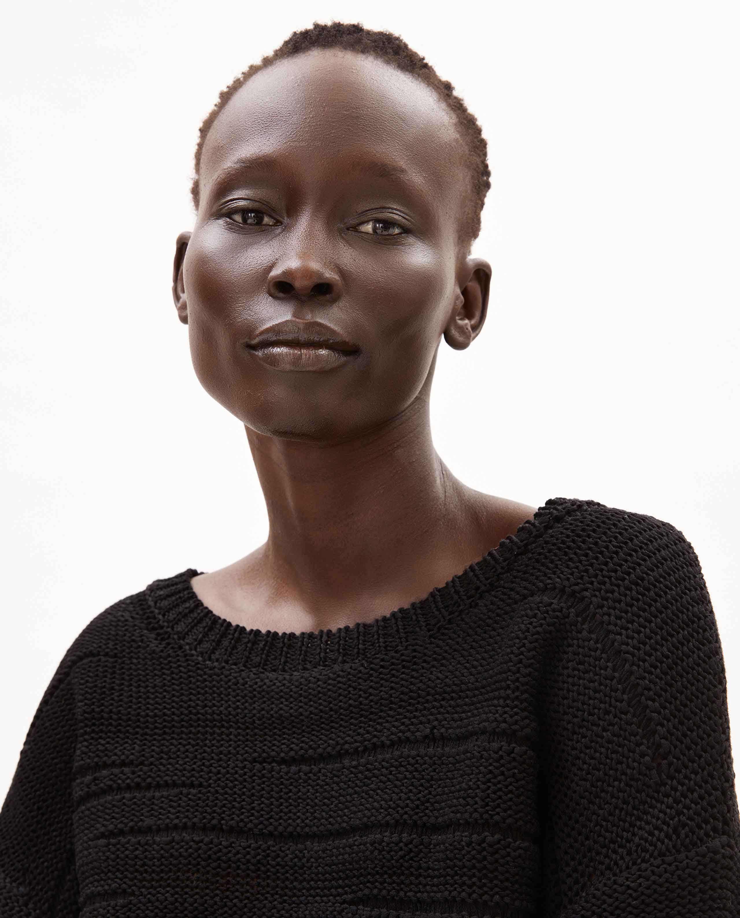 Marché Commun pull en coton bio noir Armedangels