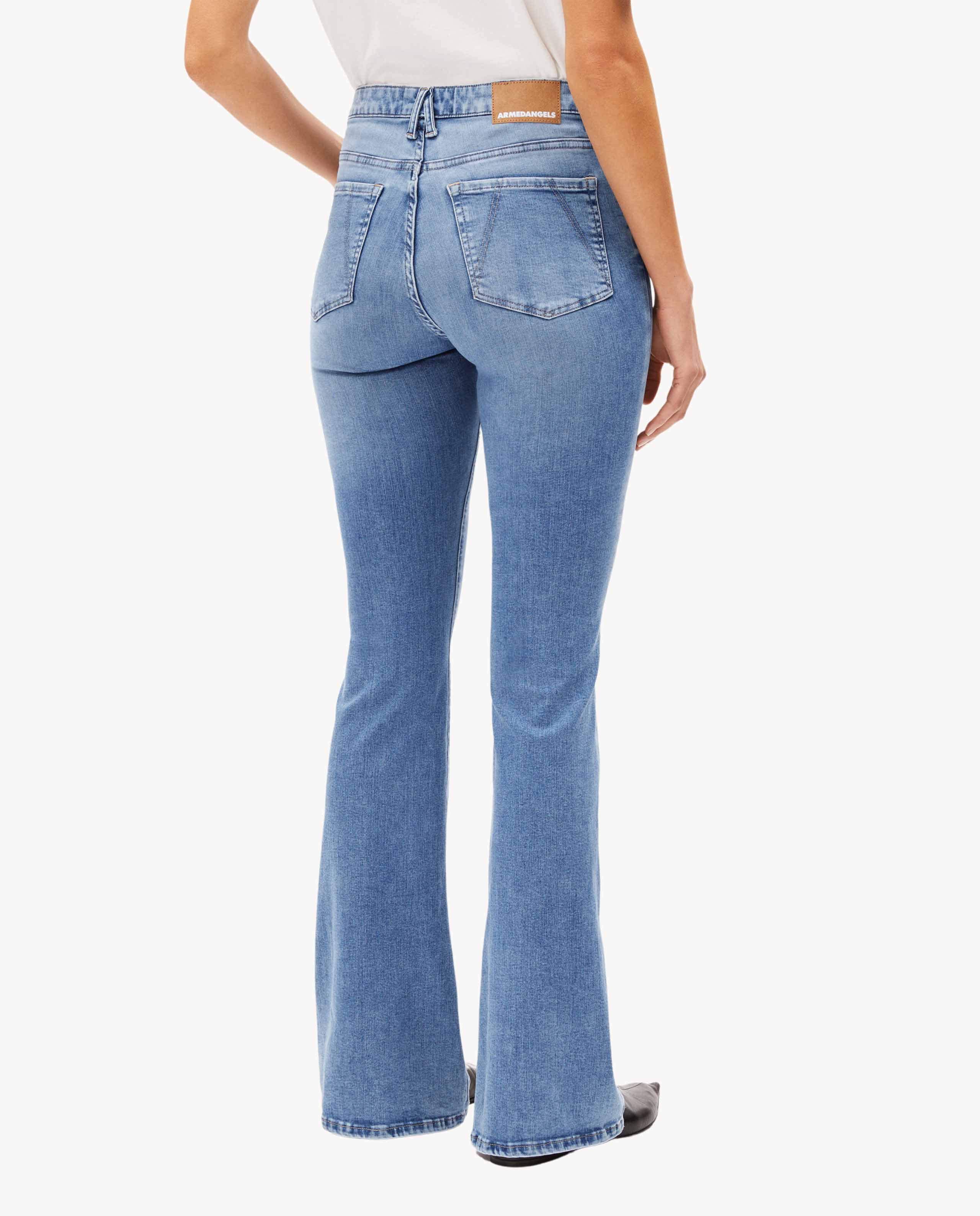 Marché Commun jean large bleu jean Armedangels