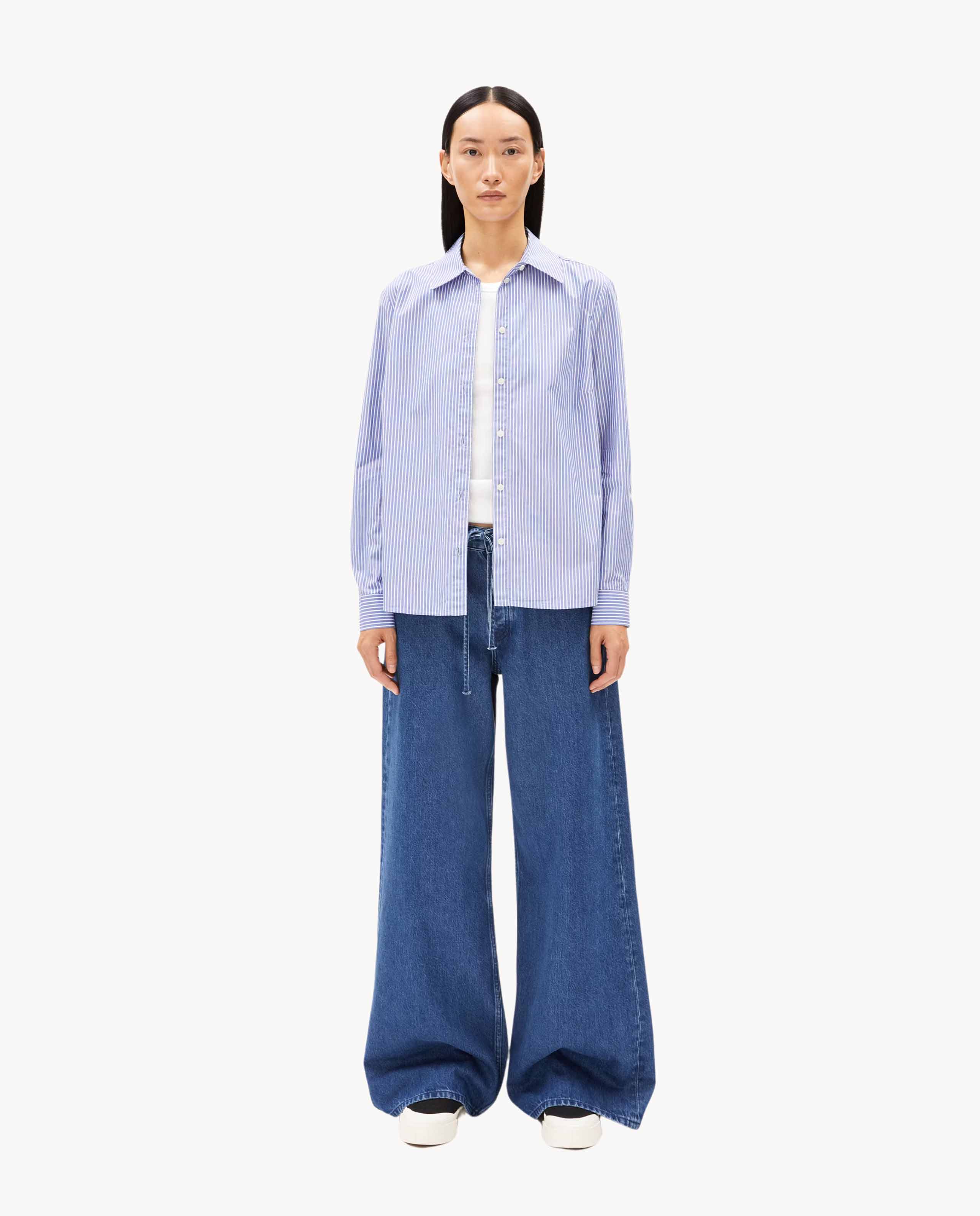 Marché Commun jean large bleu Armedangels