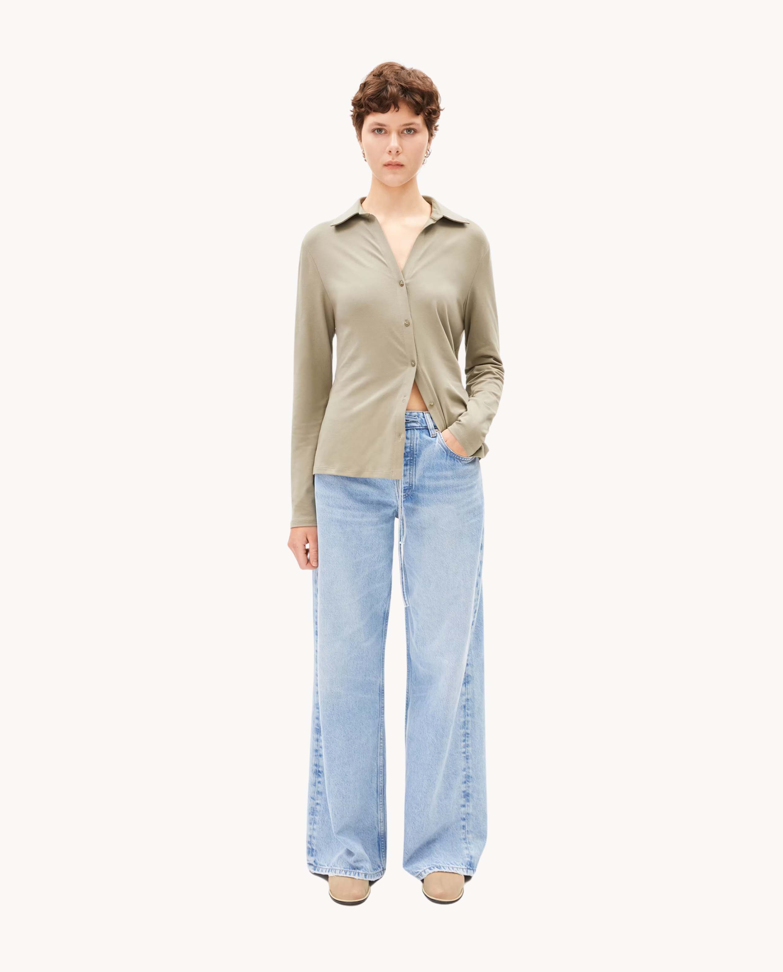 Marché Commun jean large bleu clair Armedangels