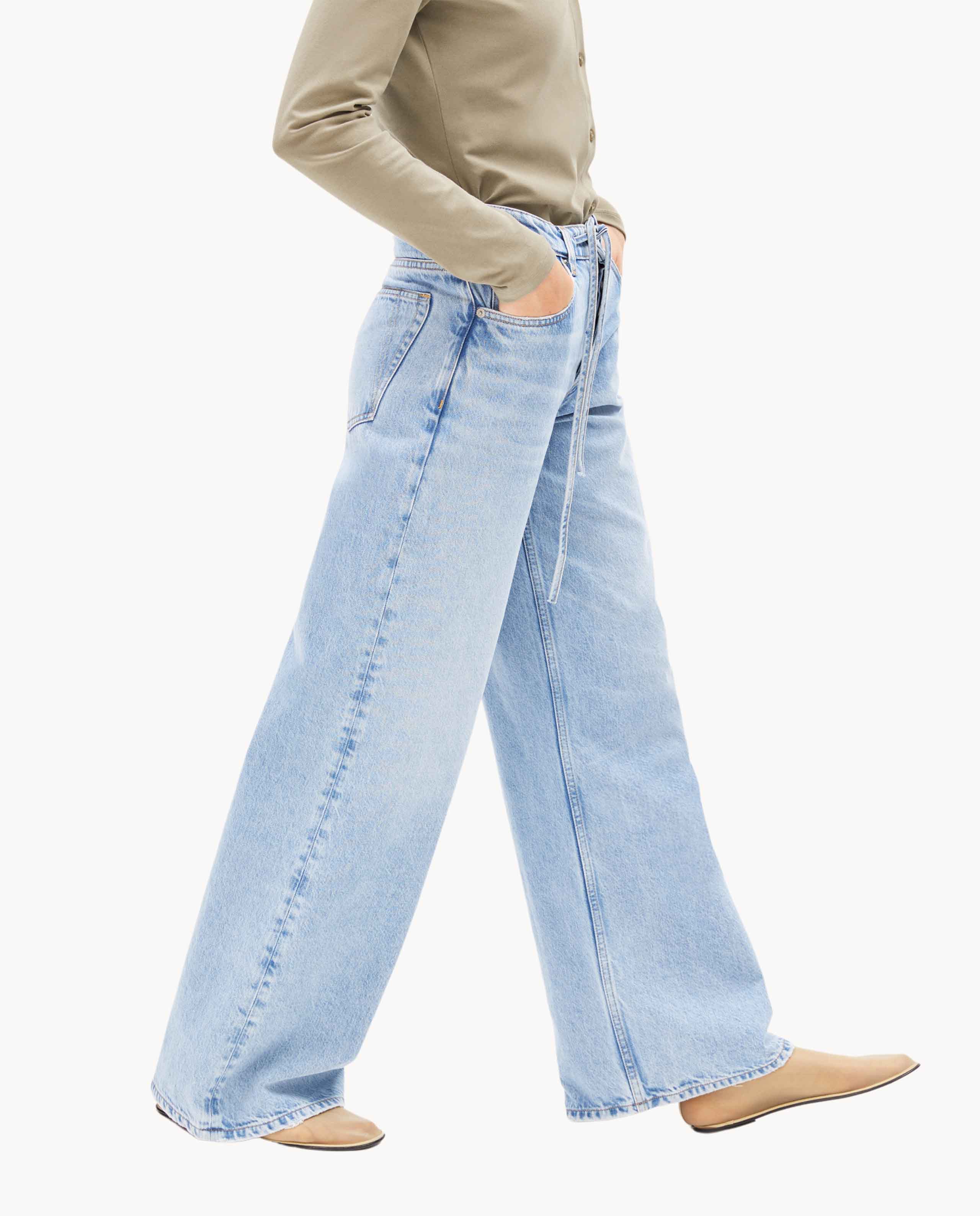 Marché Commun jean large bleu clair Armedangels