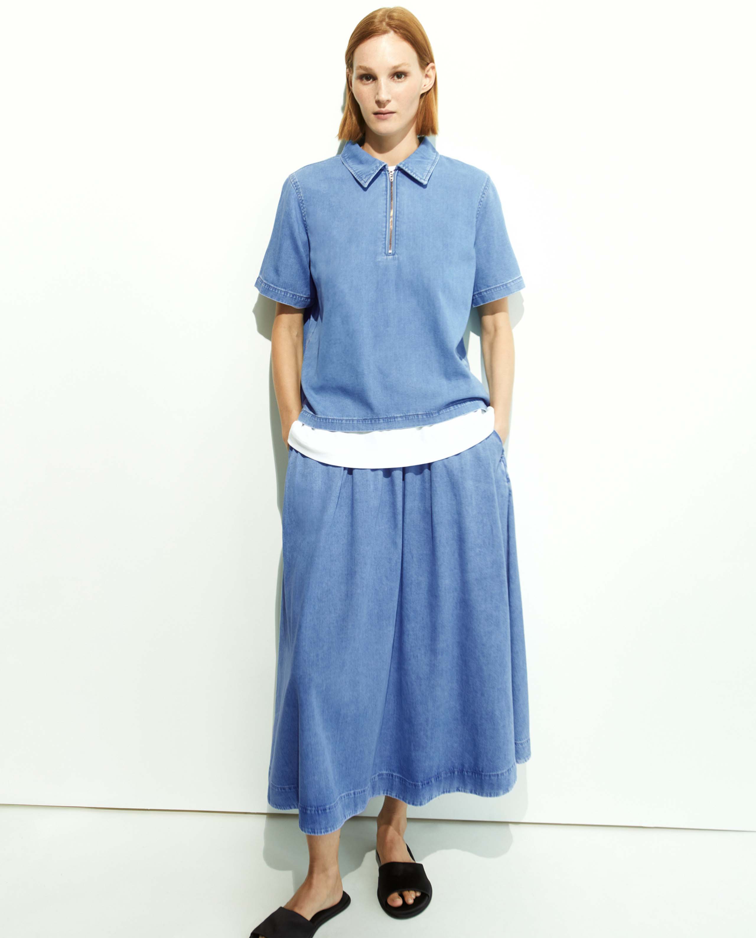 marche commun polo zippe en denim bleu armedangels