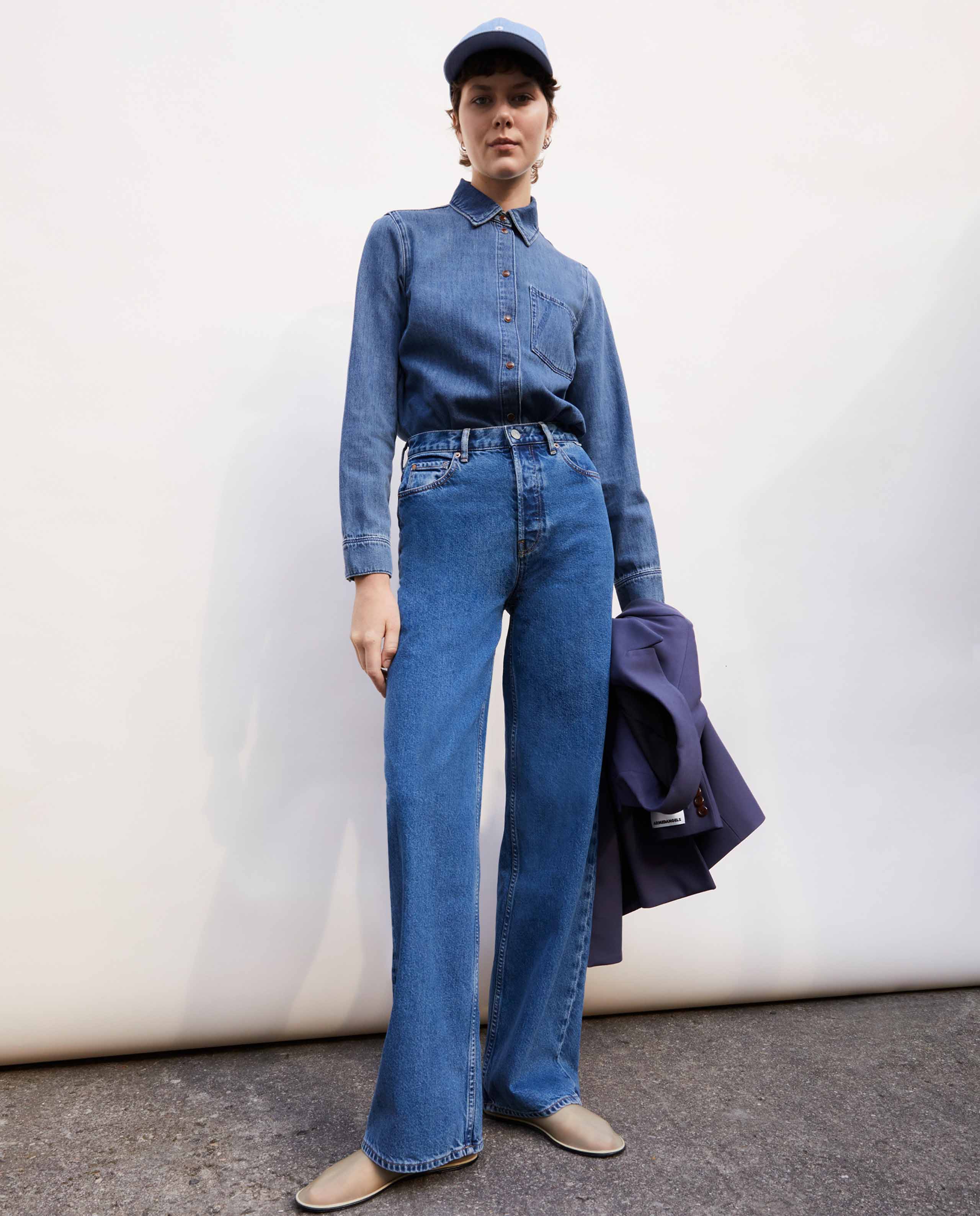 Marché Commun jean large bleu Armedangels