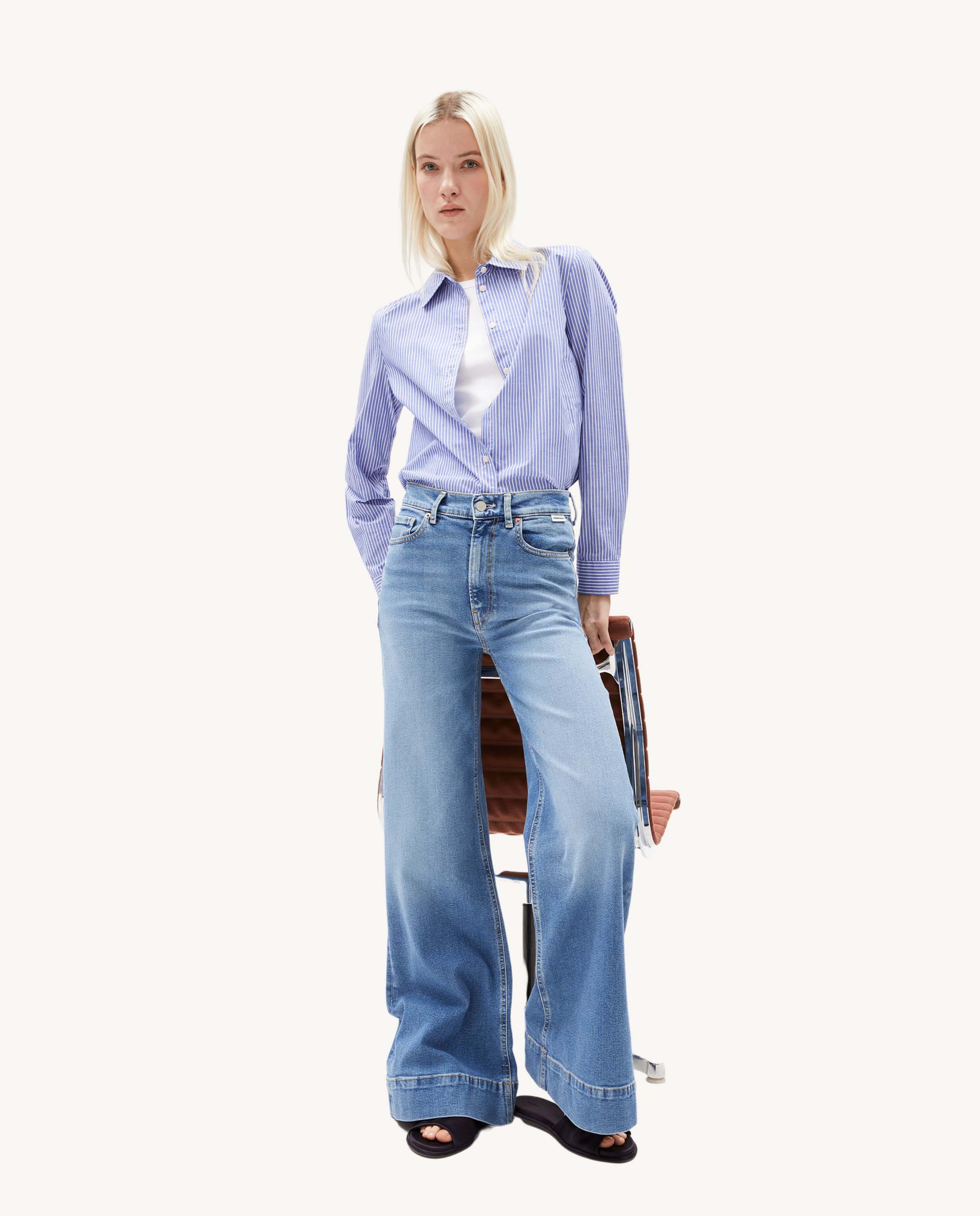 Marché Commun Jean large bleu clair Armedangels
