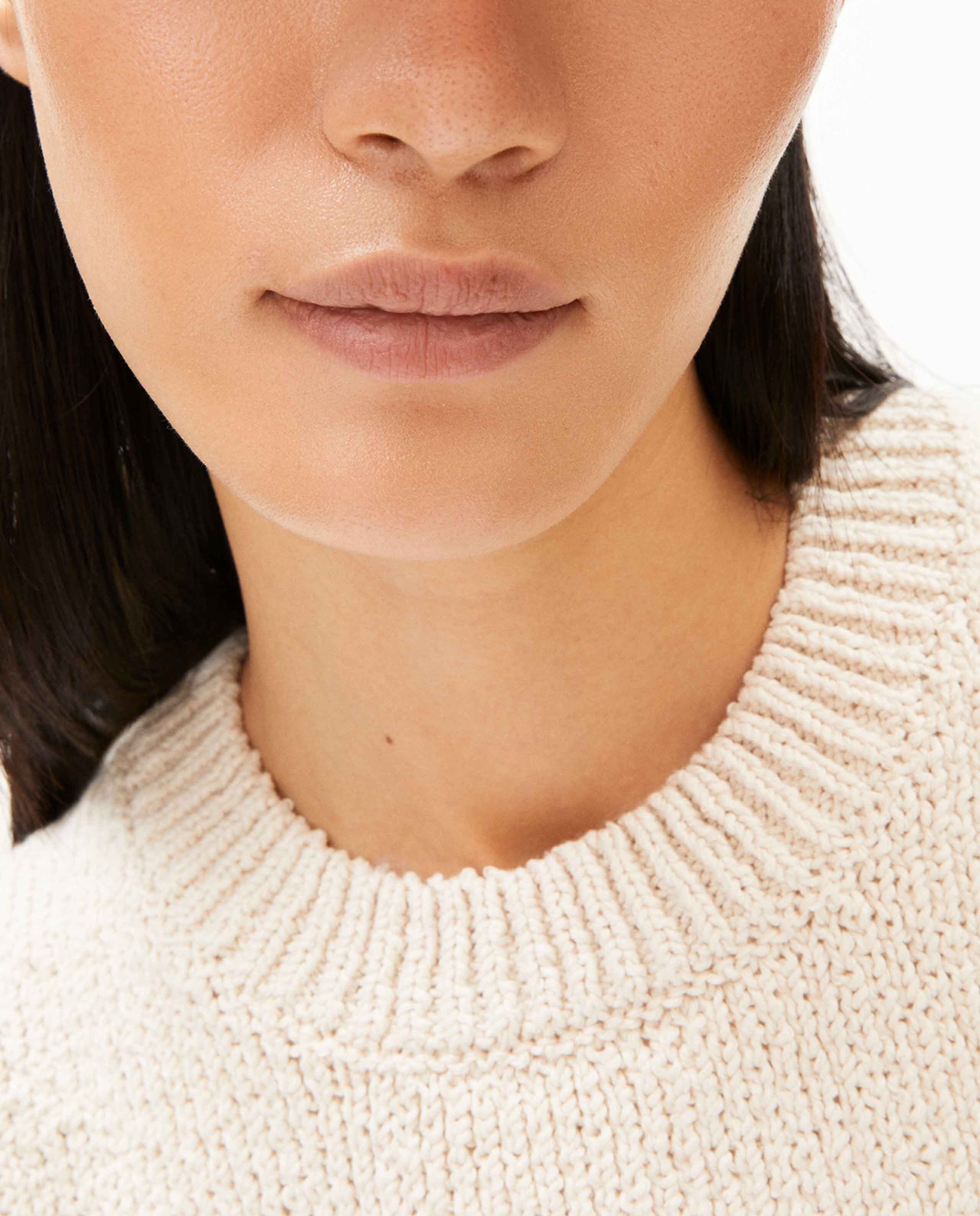 Marché Commun Pull Sans Manches Col Rond Imprimé Trèfle Ecru Armedangels