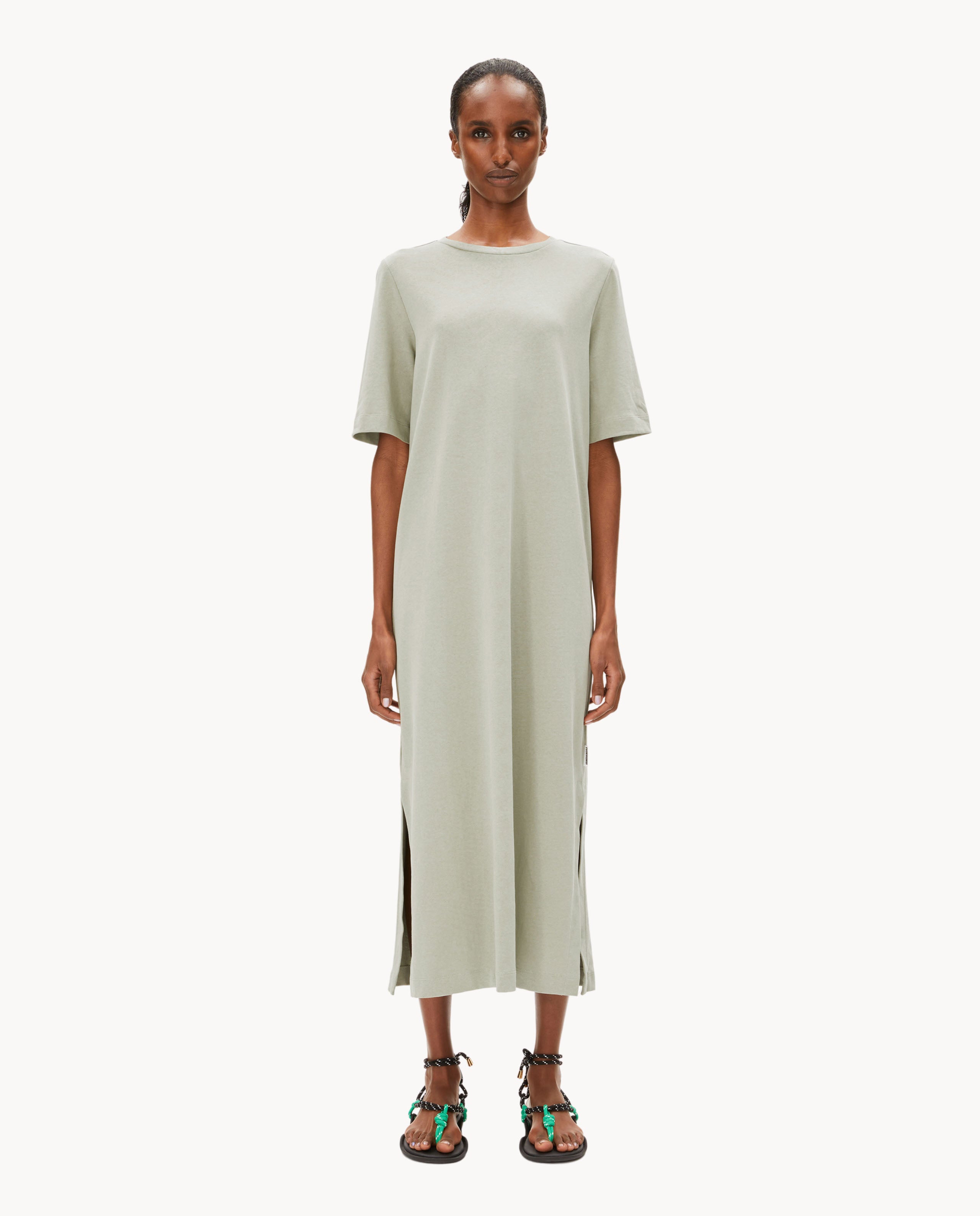 Robe t-shirt midi en coton bio et recyclé