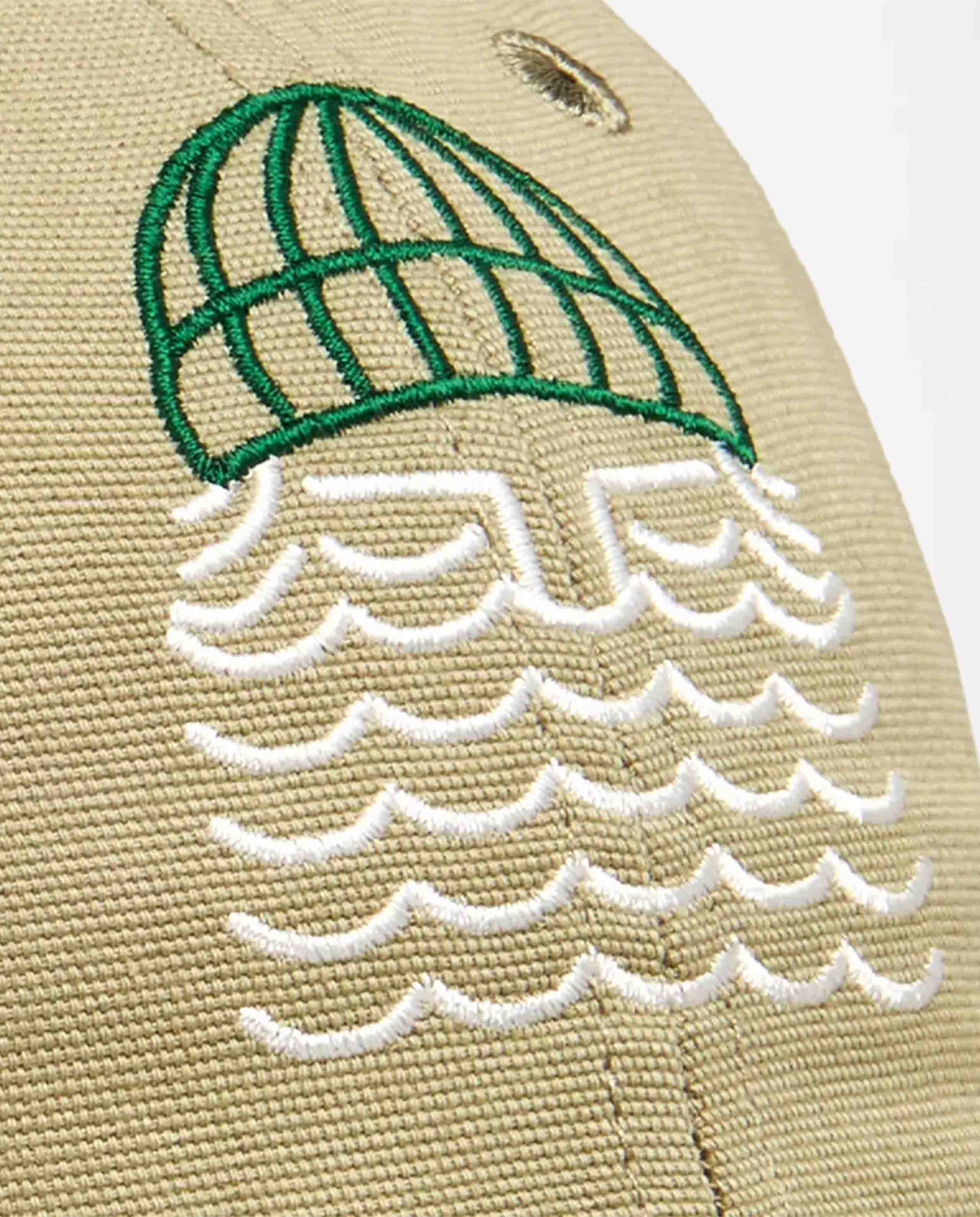 marché commun casquette brodée en coton bio vert lichen bask in the sun