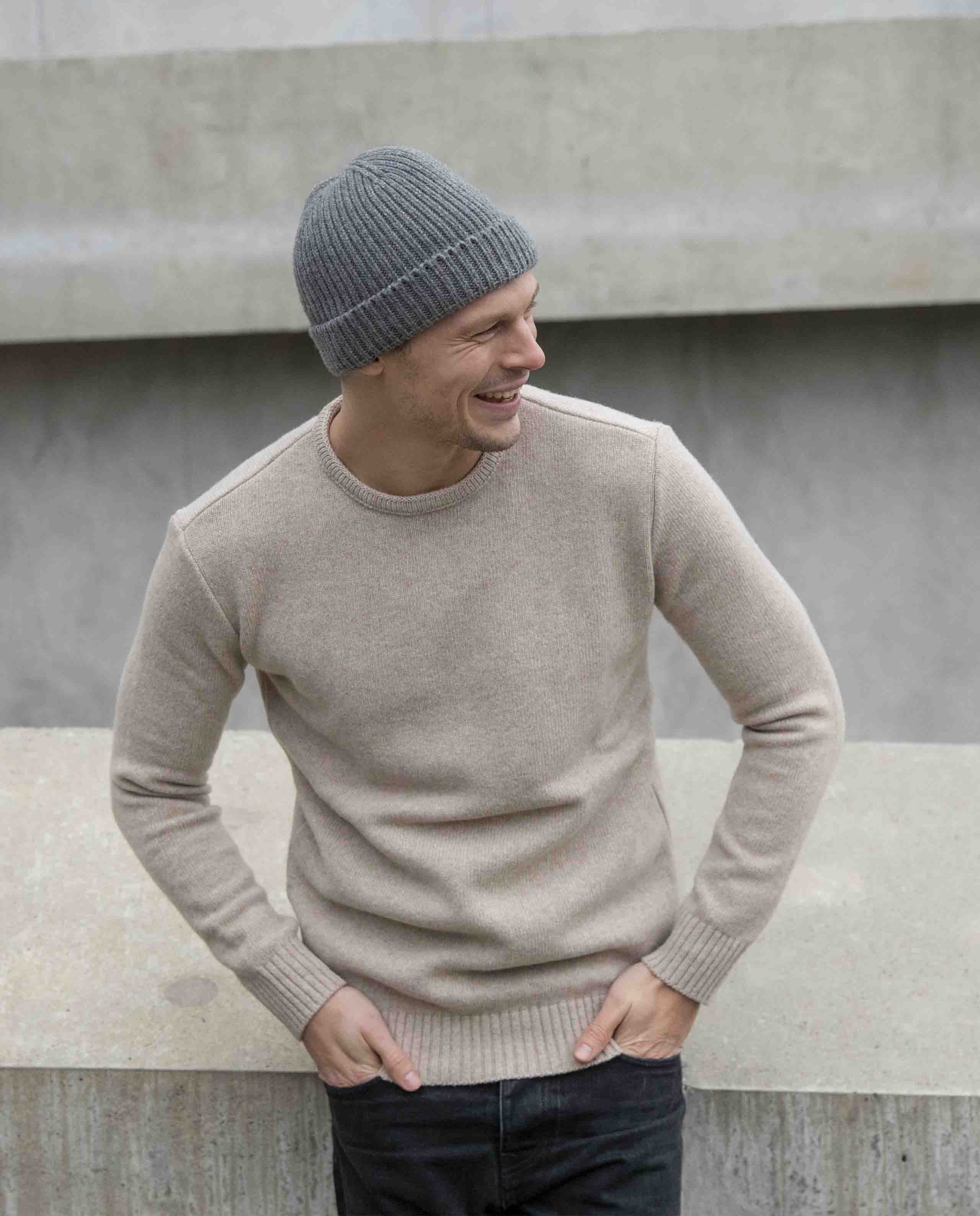 Marché Commun Cabane Bonnet Gris