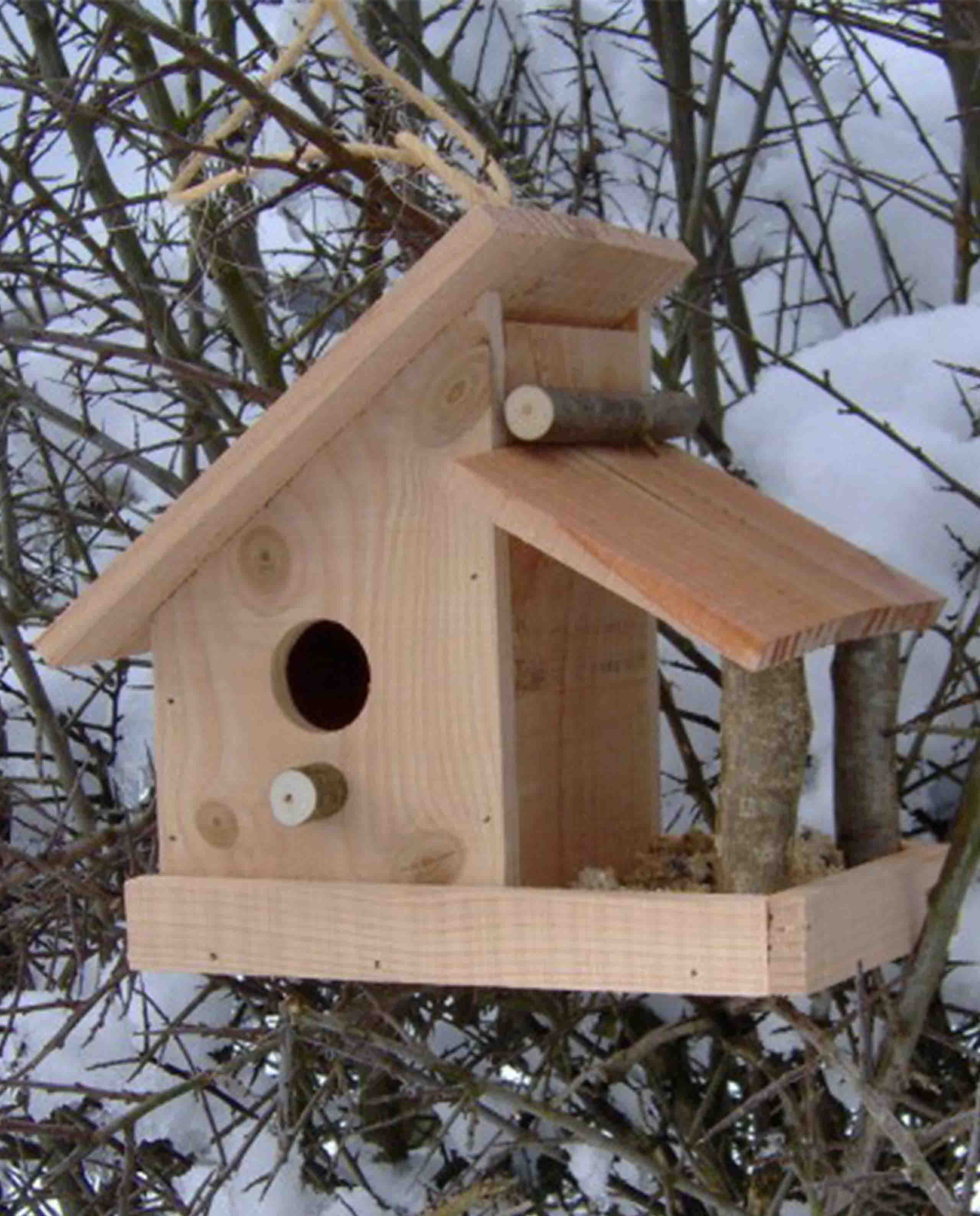 Marché Commun Nichoir Mangeoire En Bois Naturel Esat Le Morvan