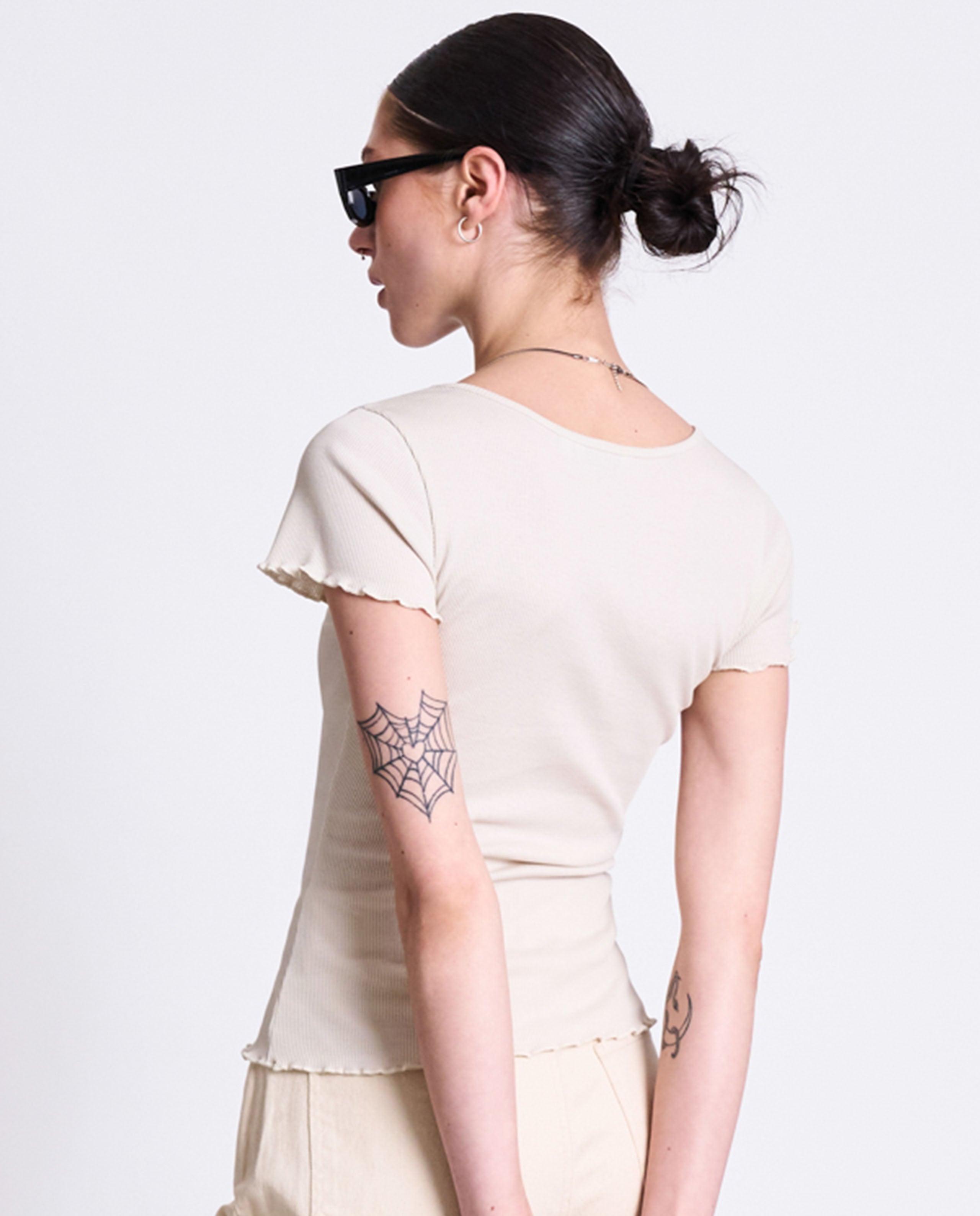 marché commun t-shirt en coton bio ivoire jan n june