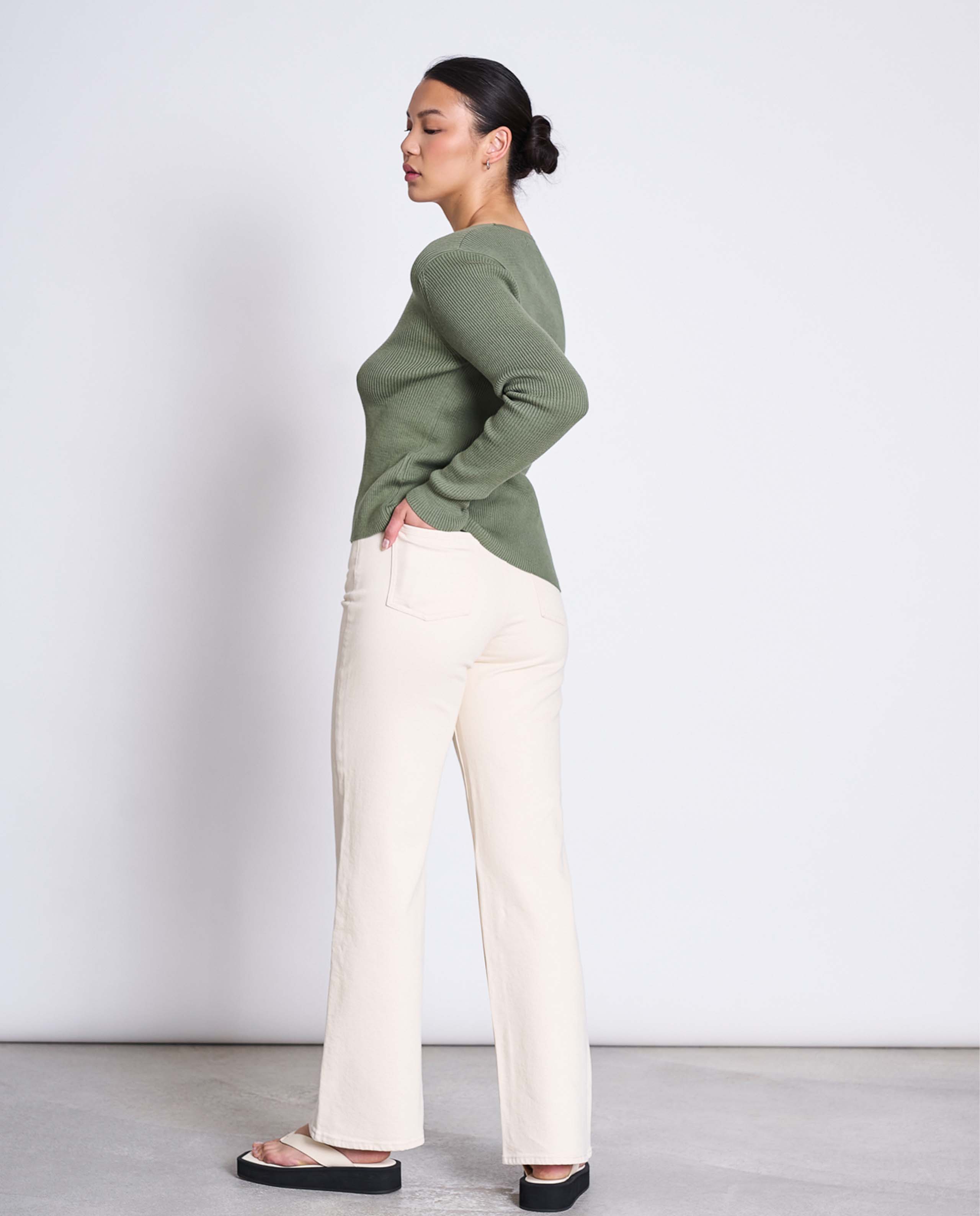 Marché Commun Cardigan à nouer ouvert en coton bio vert Jan N June