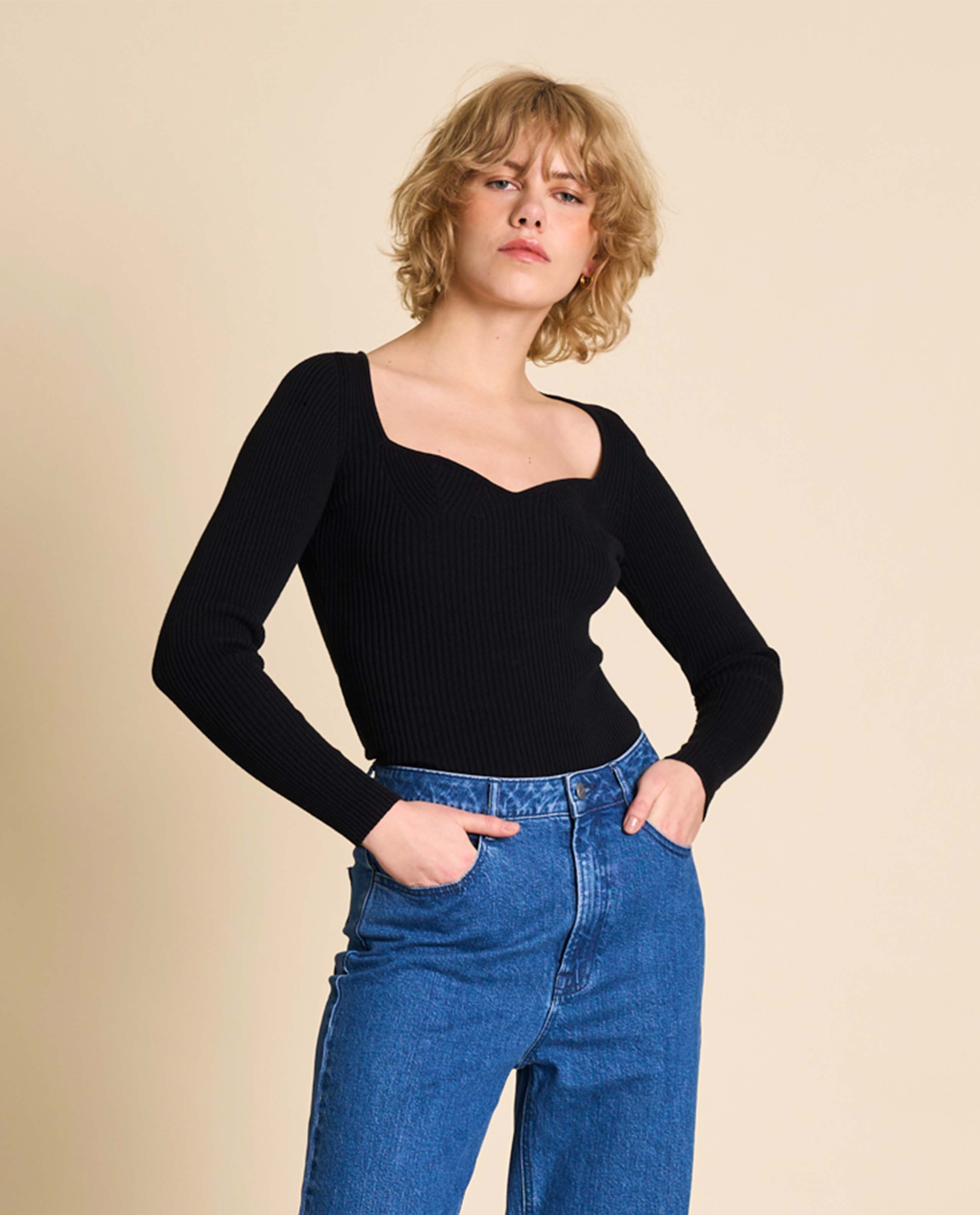 Top en maille bio à encolure cœur