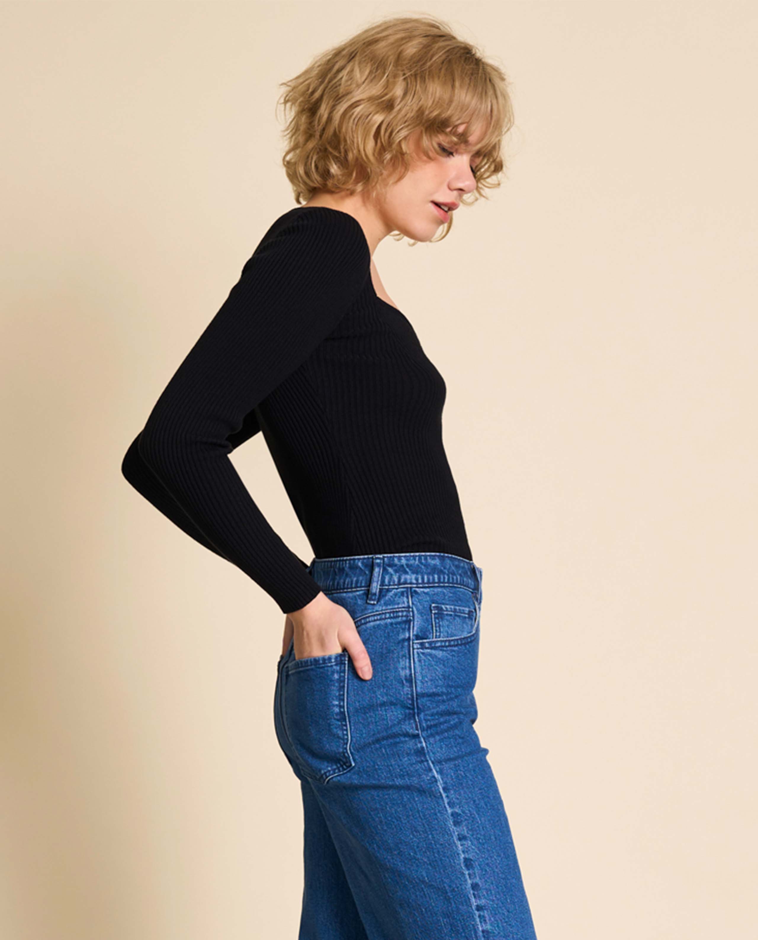 Top en maille bio à encolure cœur