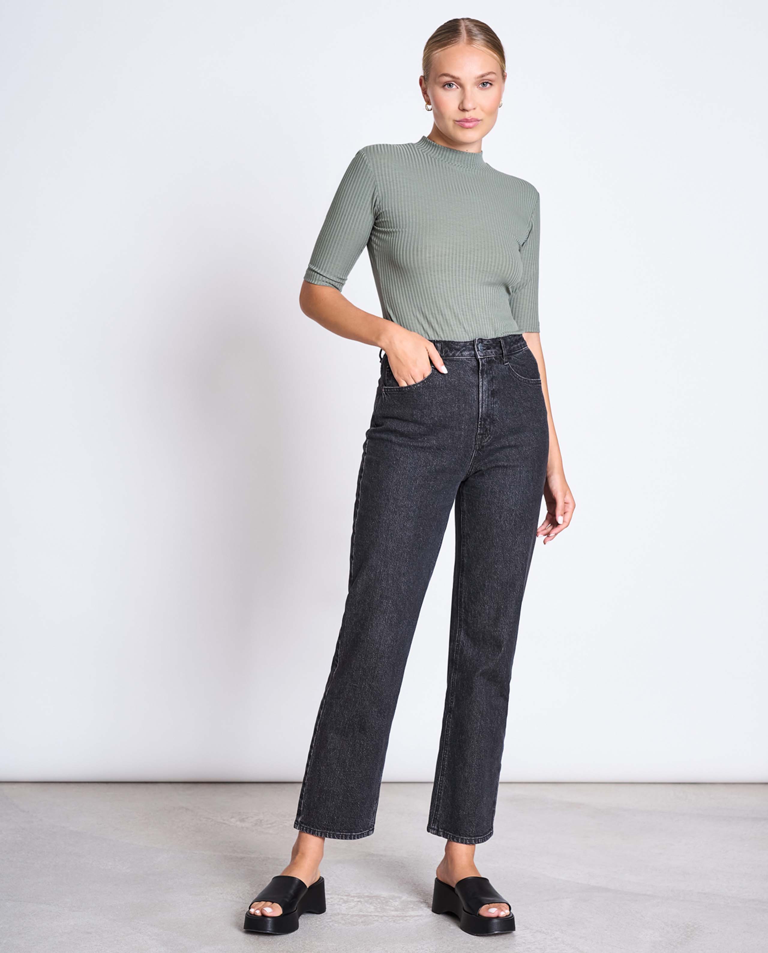 Marché Commun Tshirt Manches 3/4 Tencel Vert d&