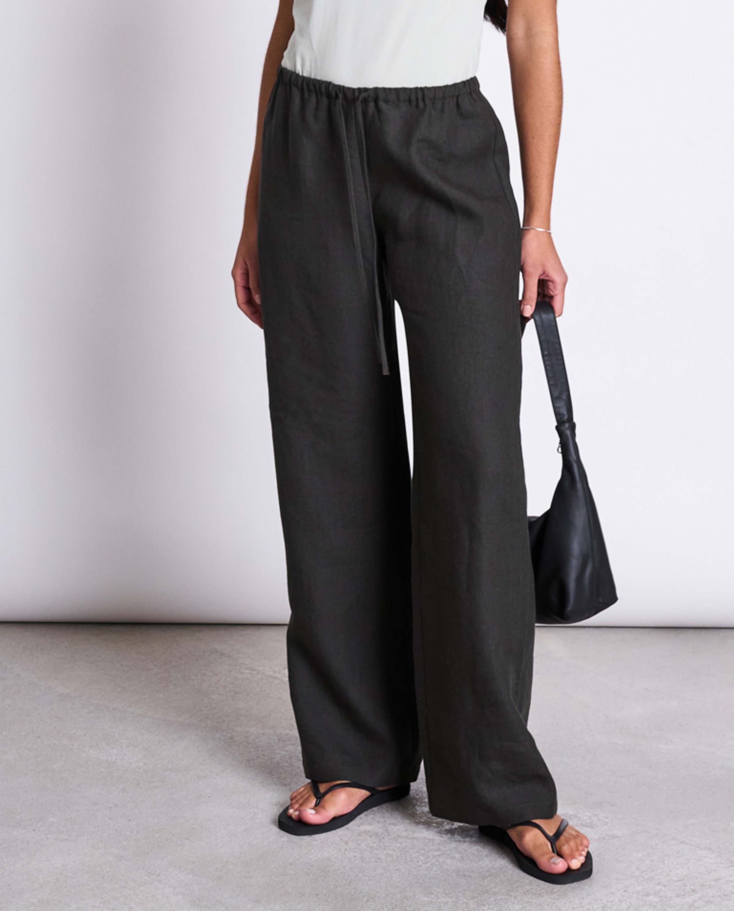 marché commun pantalon en lin noir jan n june