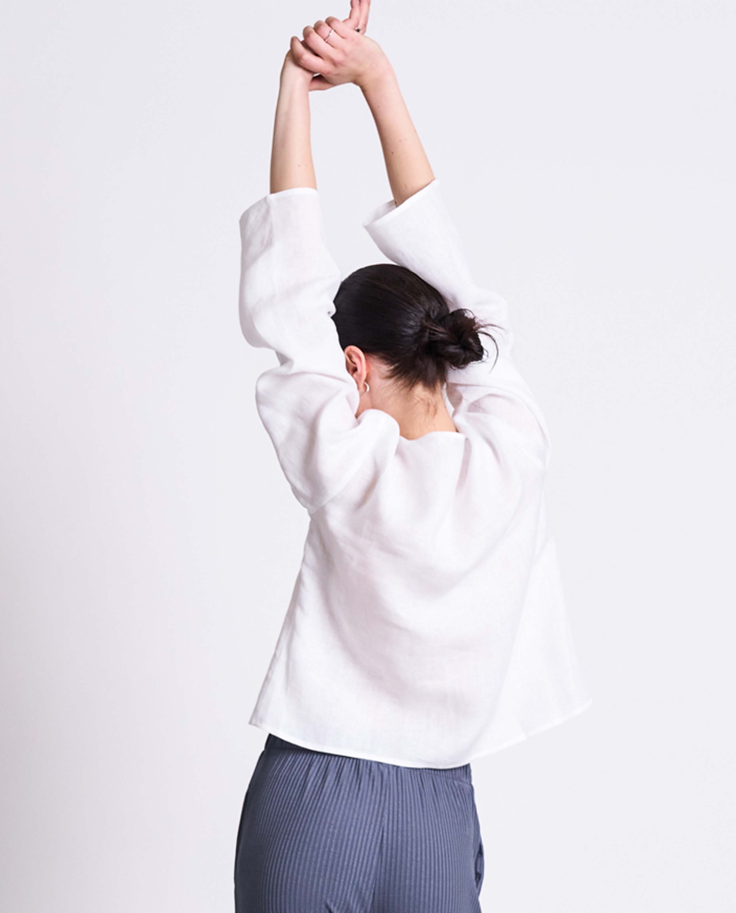 Blouse nouée en lin