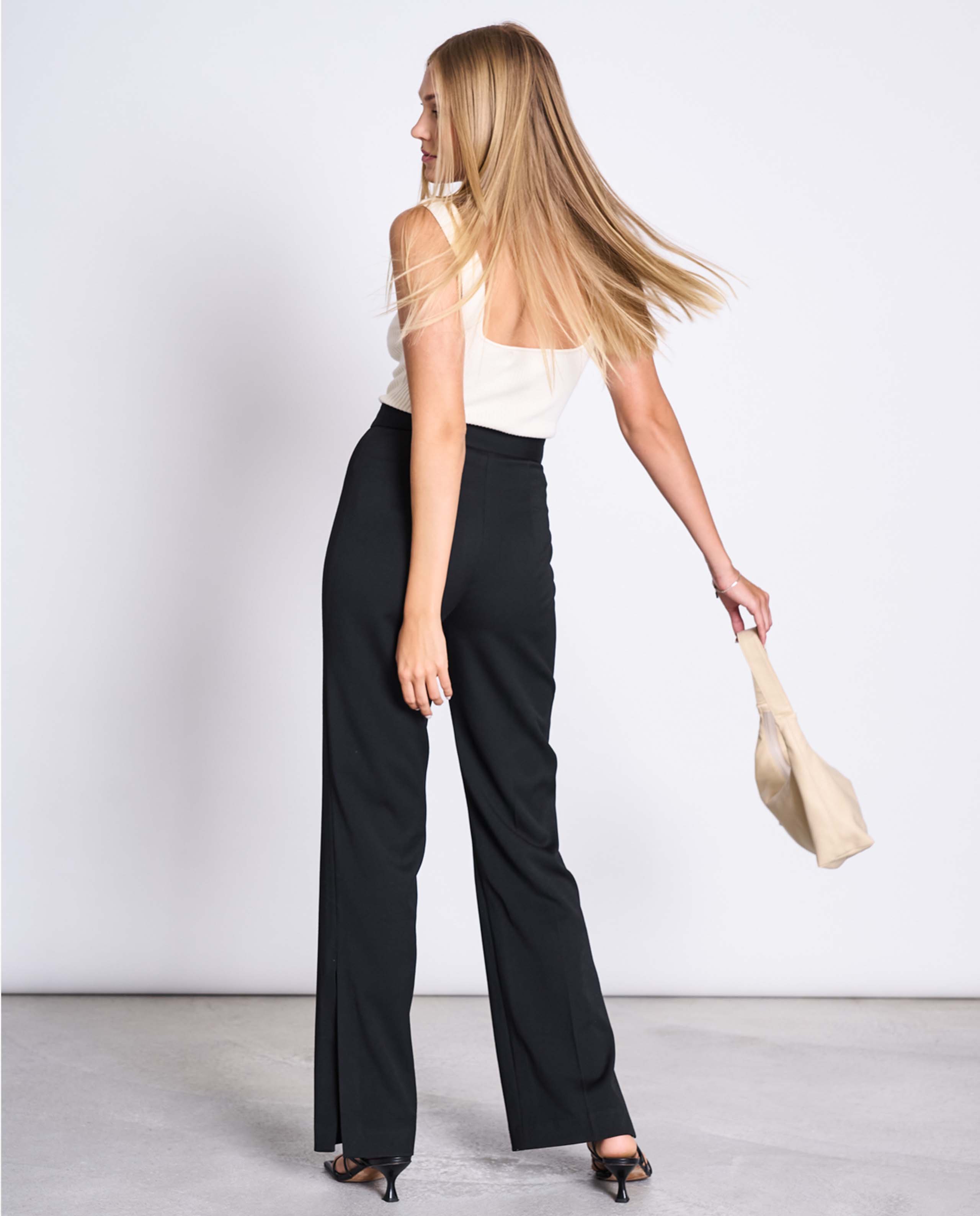 Marché Commun Débardeur col coeur blanc cassé Jan&