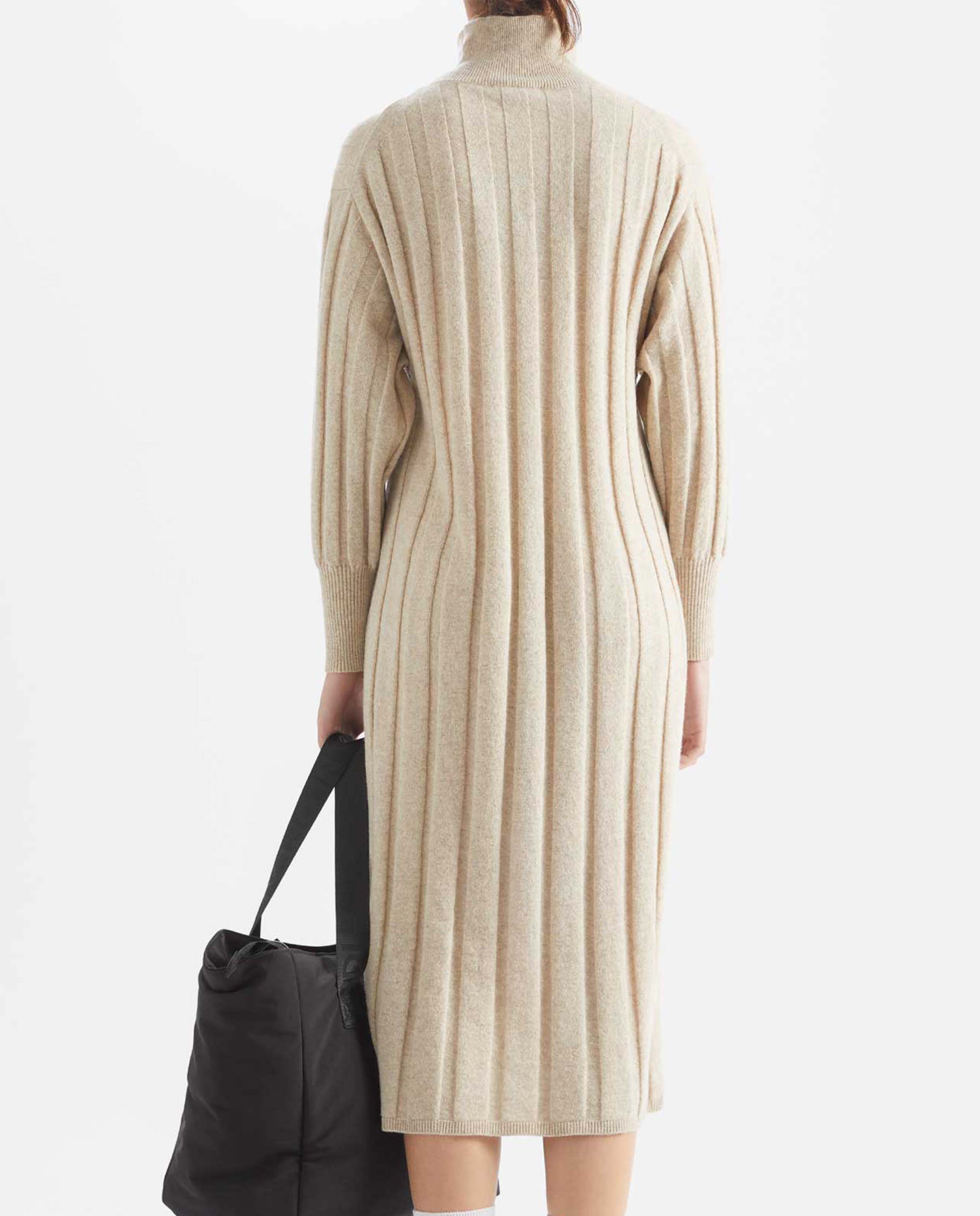Robe midi col roulé en maille côtelée recyclée