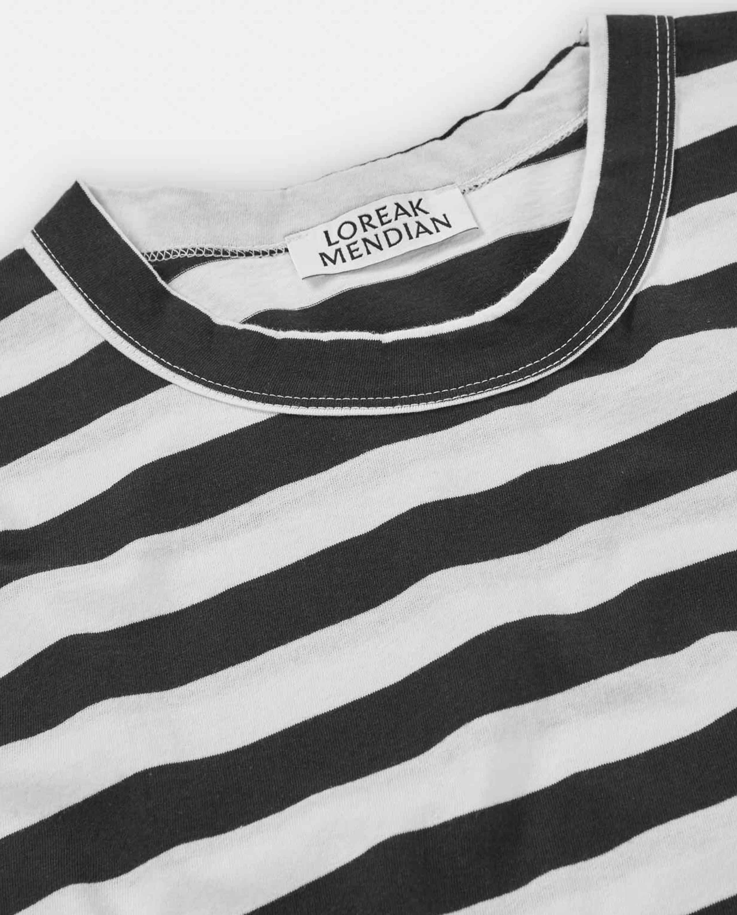 Marché Commun t-shirt rayé en coton bio anthracite Loreak mendian