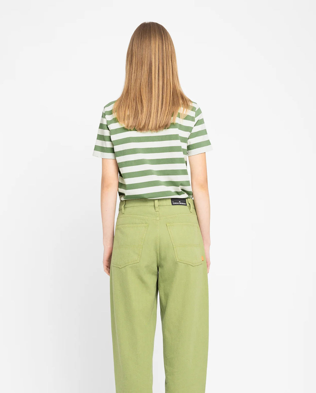 Marché Commun t-shirt en coton bio rayé blanc et vert Lorea Mendian