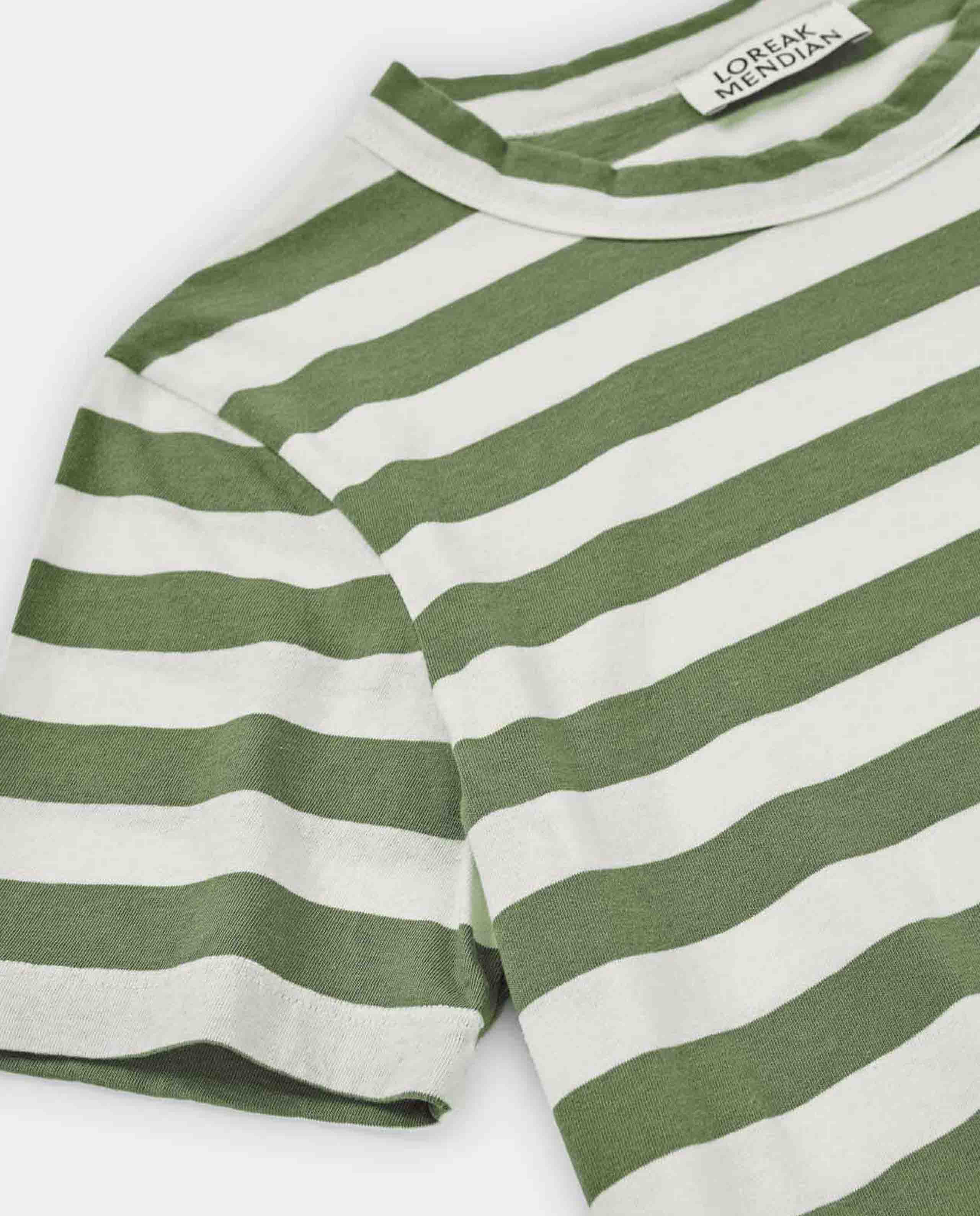 Marché Commun t-shirt en coton bio rayé blanc et vert Lorea Mendian