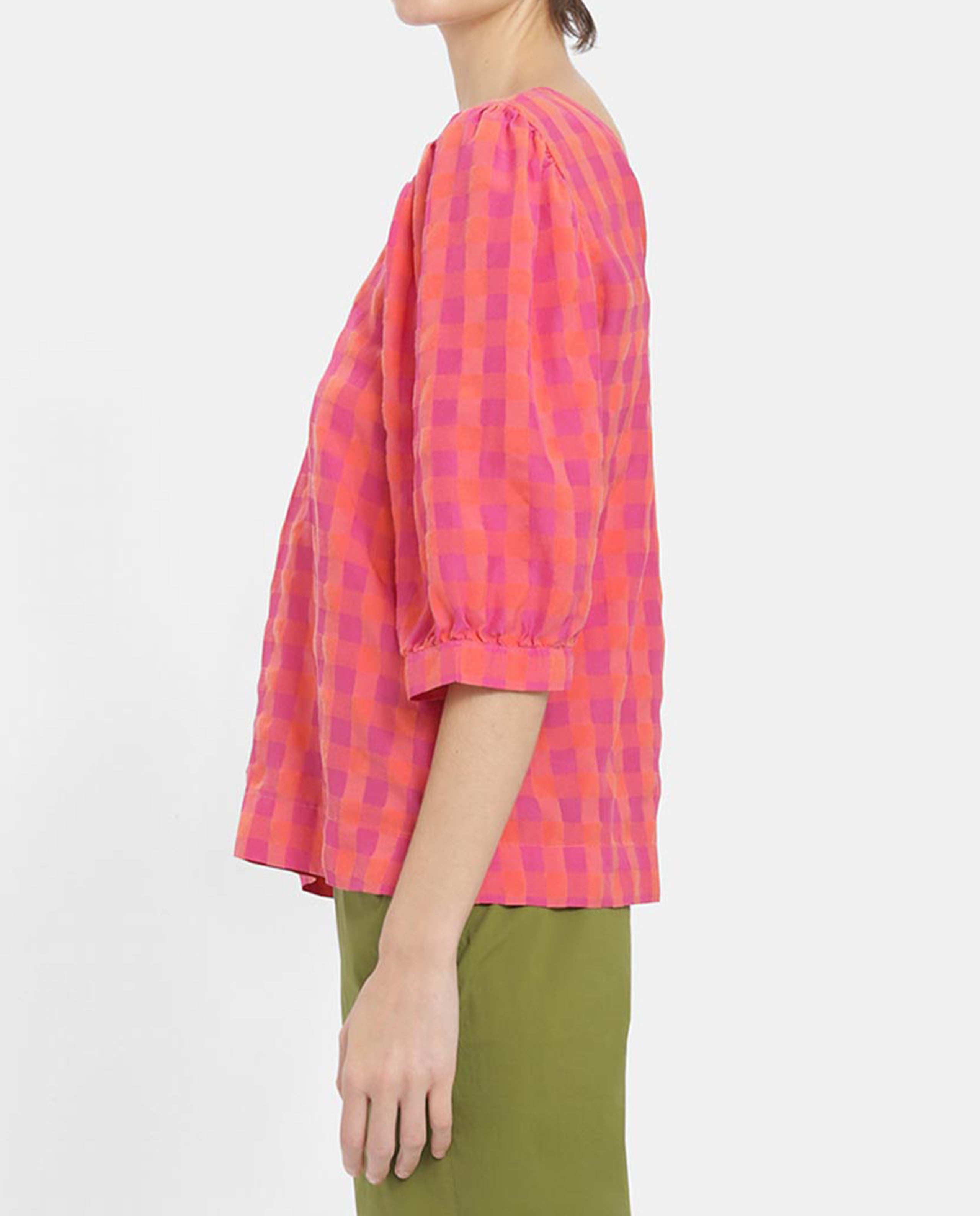 MARCHÉ COMMUN Blouse à carreaux rose flashy et orange en tencel Loreak Mendian