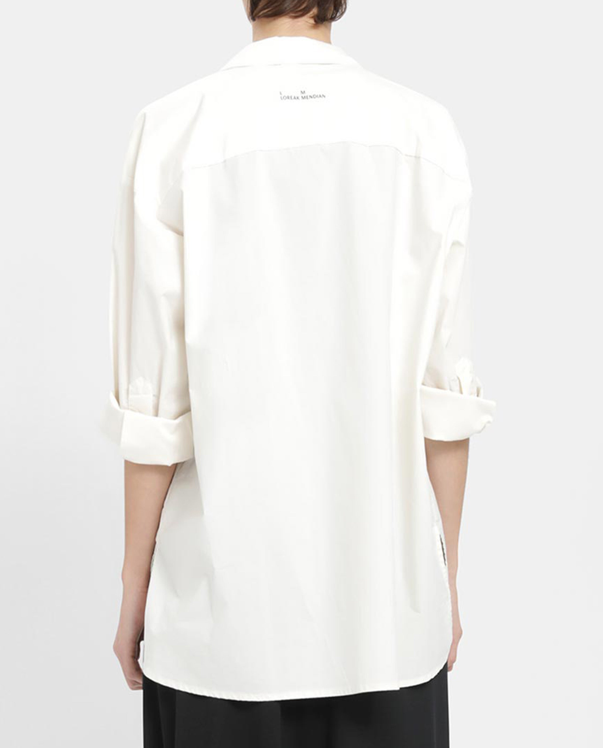 Marché Commun Chemise oversize en coton bio blanc cassé loreak mendian