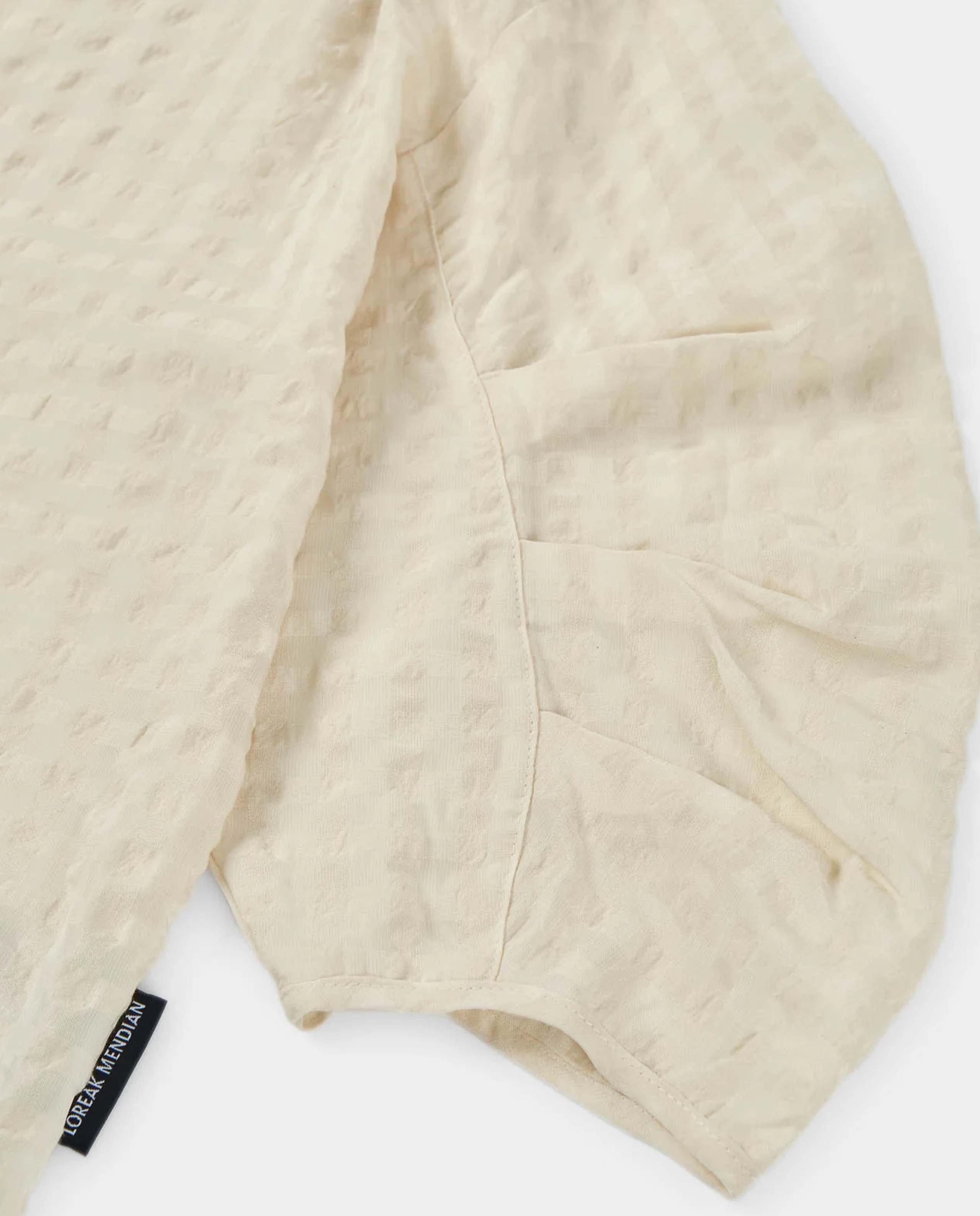 Marché Commun Blouse en coton bio gaufrée écru Loreak Mendian