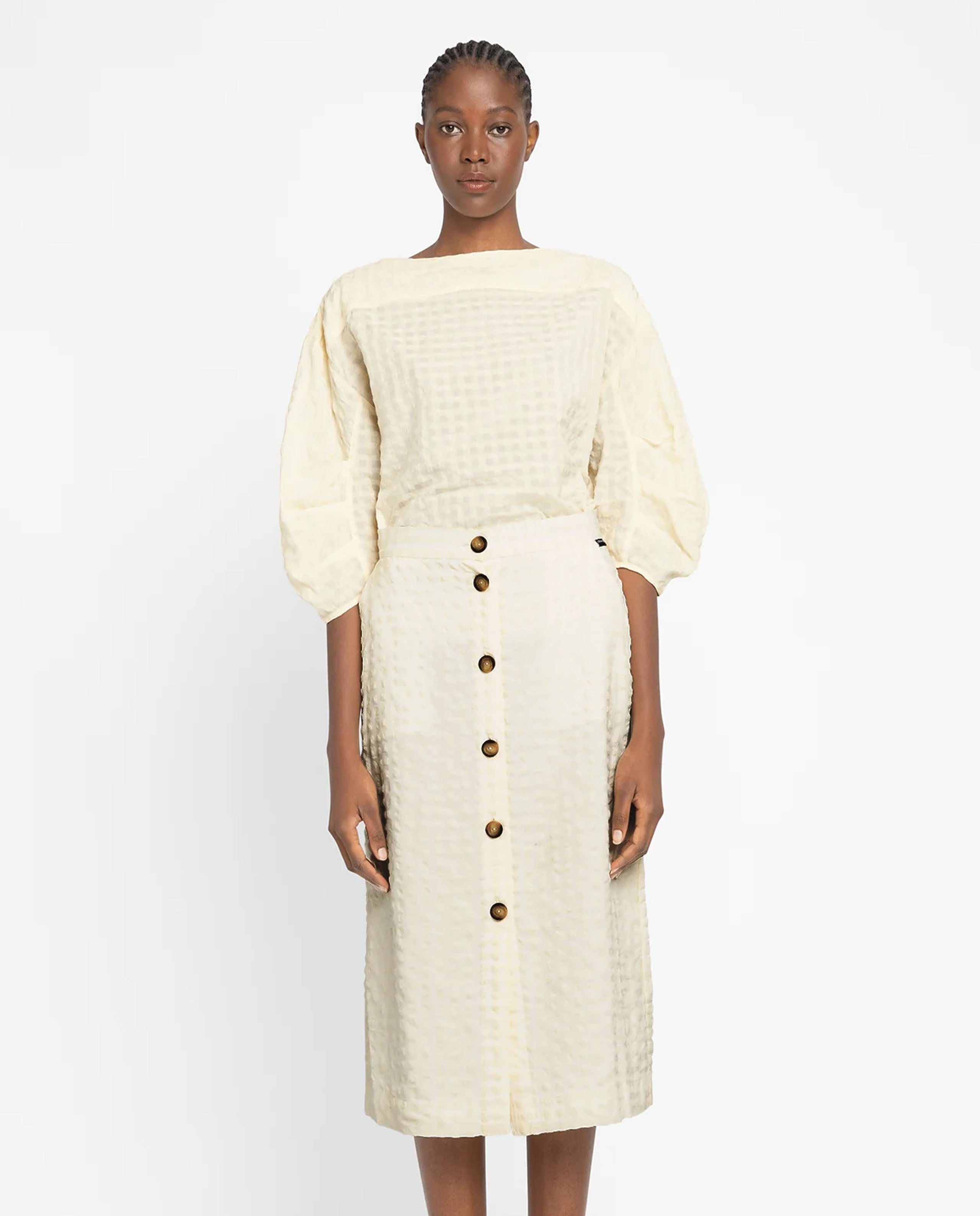 Marché Commun Blouse en coton bio gaufrée écru Loreak Mendian