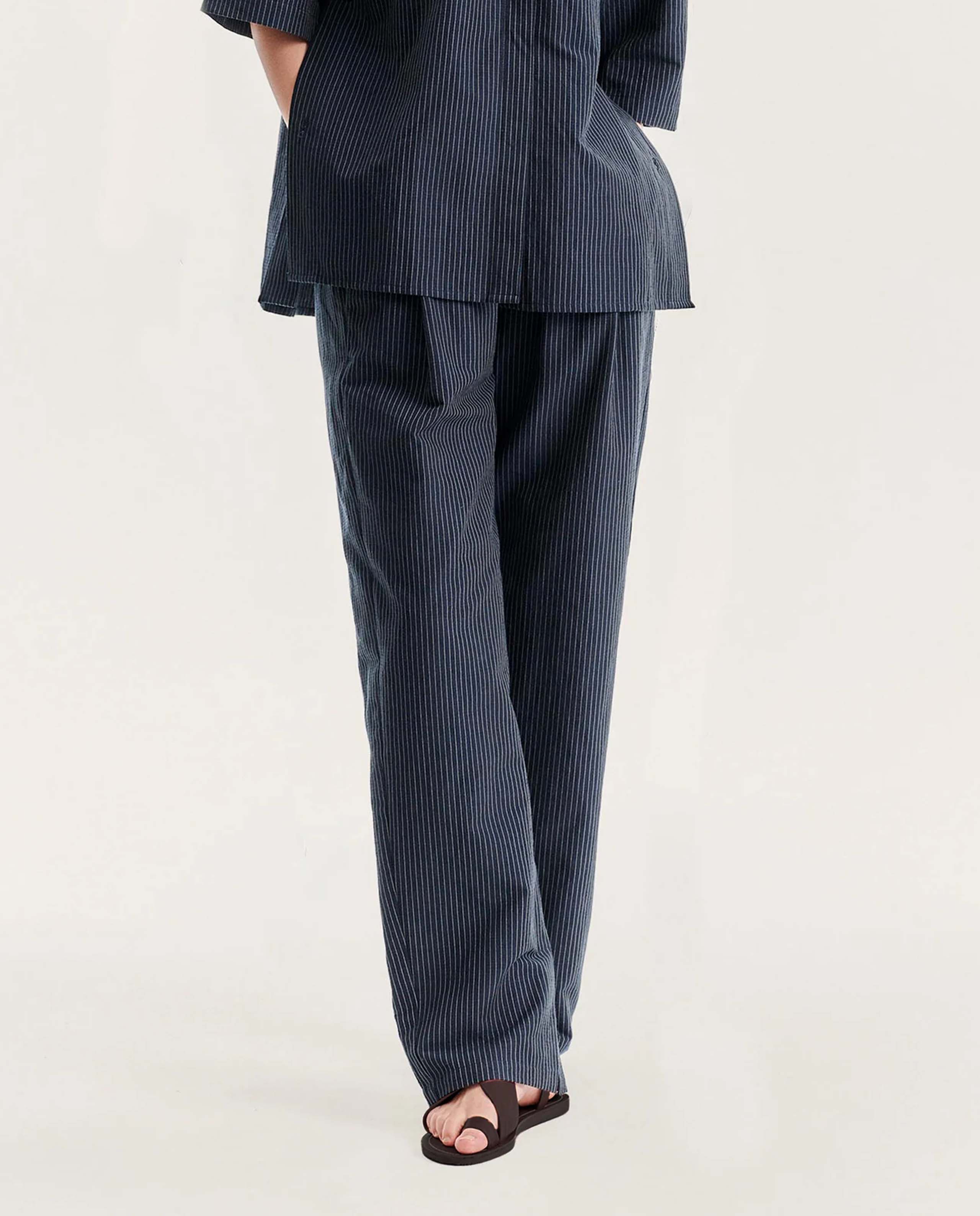 marché commun pantalon rayé en coton bio et lin bleu marine noyoco