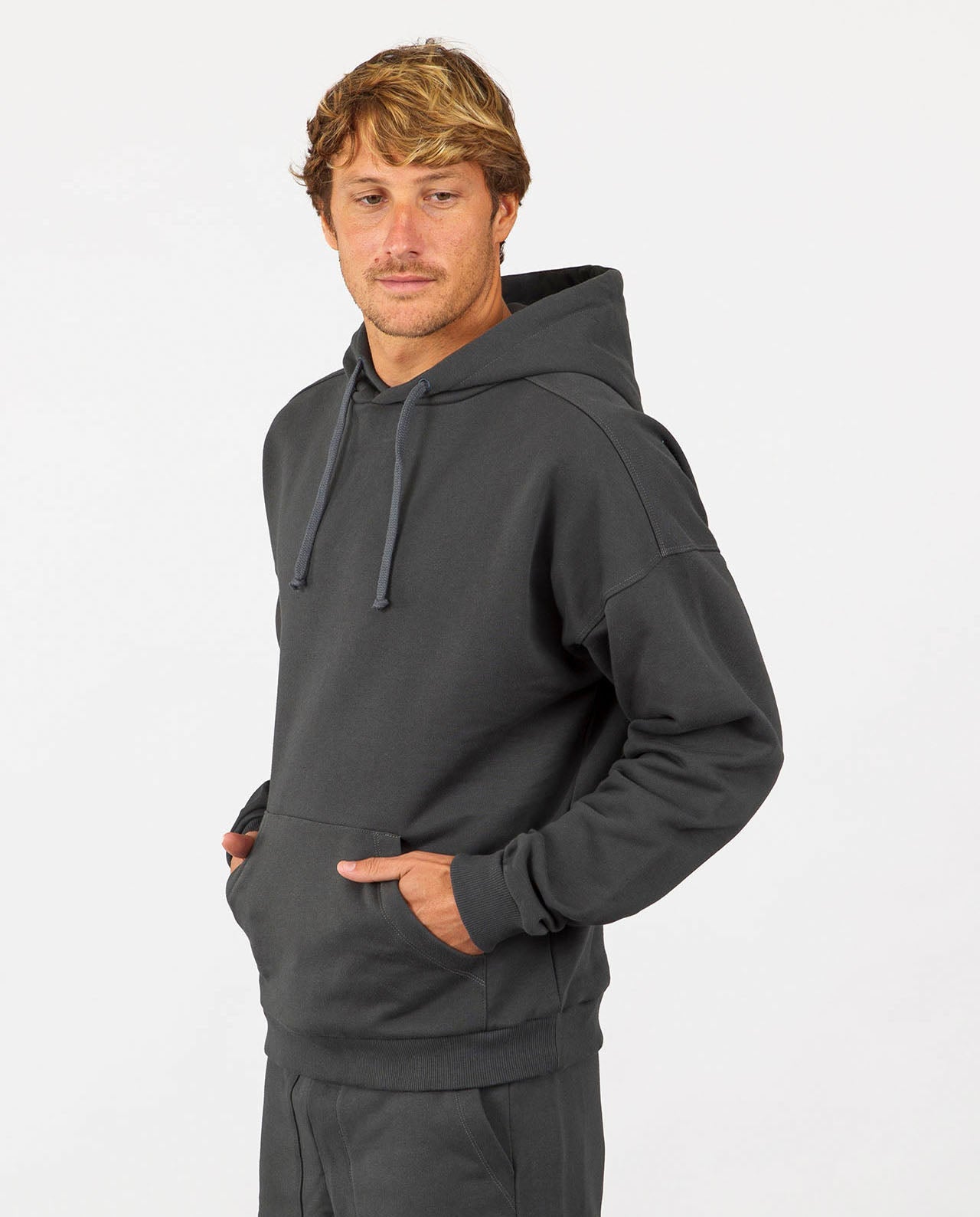 marché commun noyoco sweatshirt hoodie capuche homme coton biologique eco-responsable anthracite