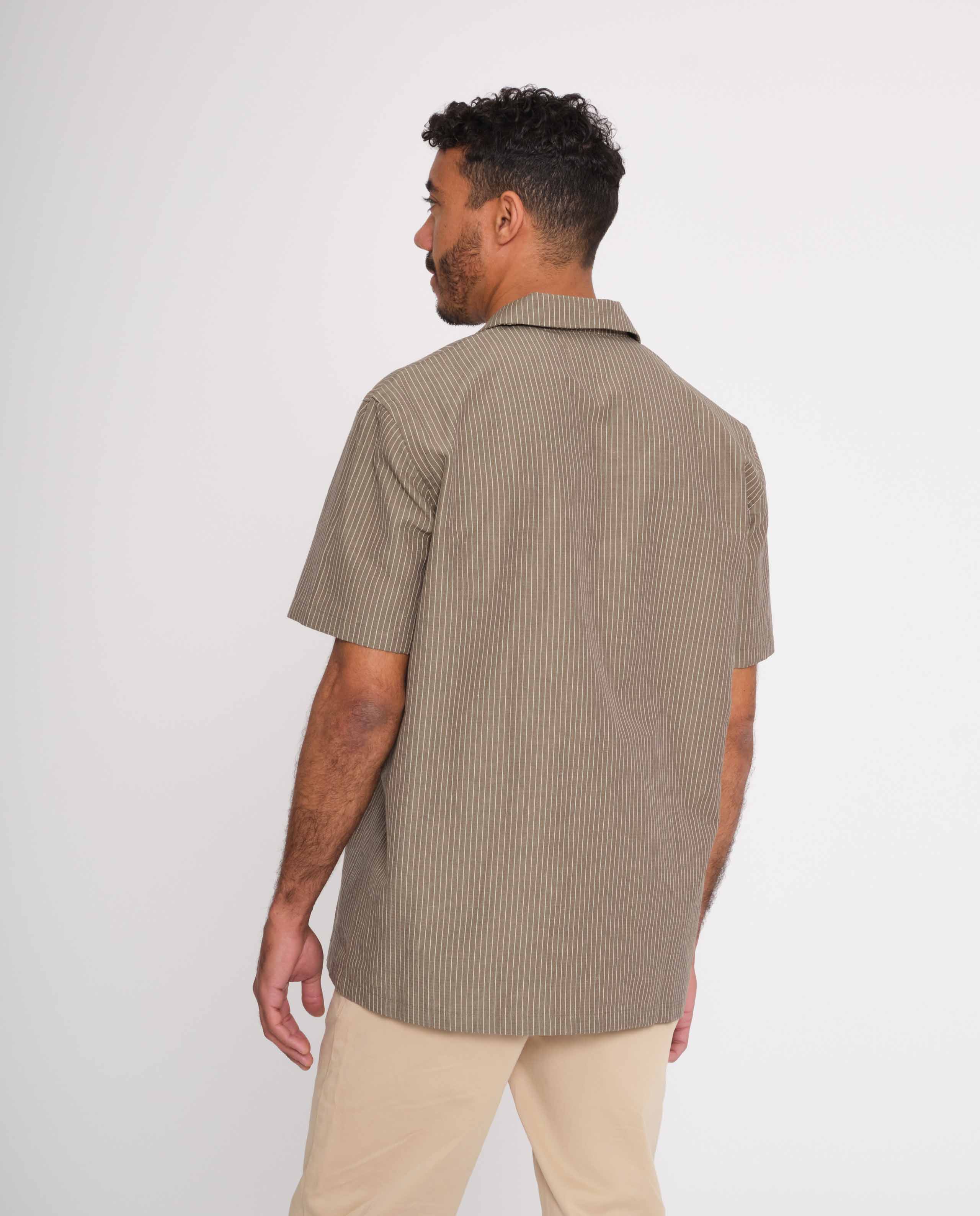 marché commun noyoco homme chemise manches courtes rayée gris taupe