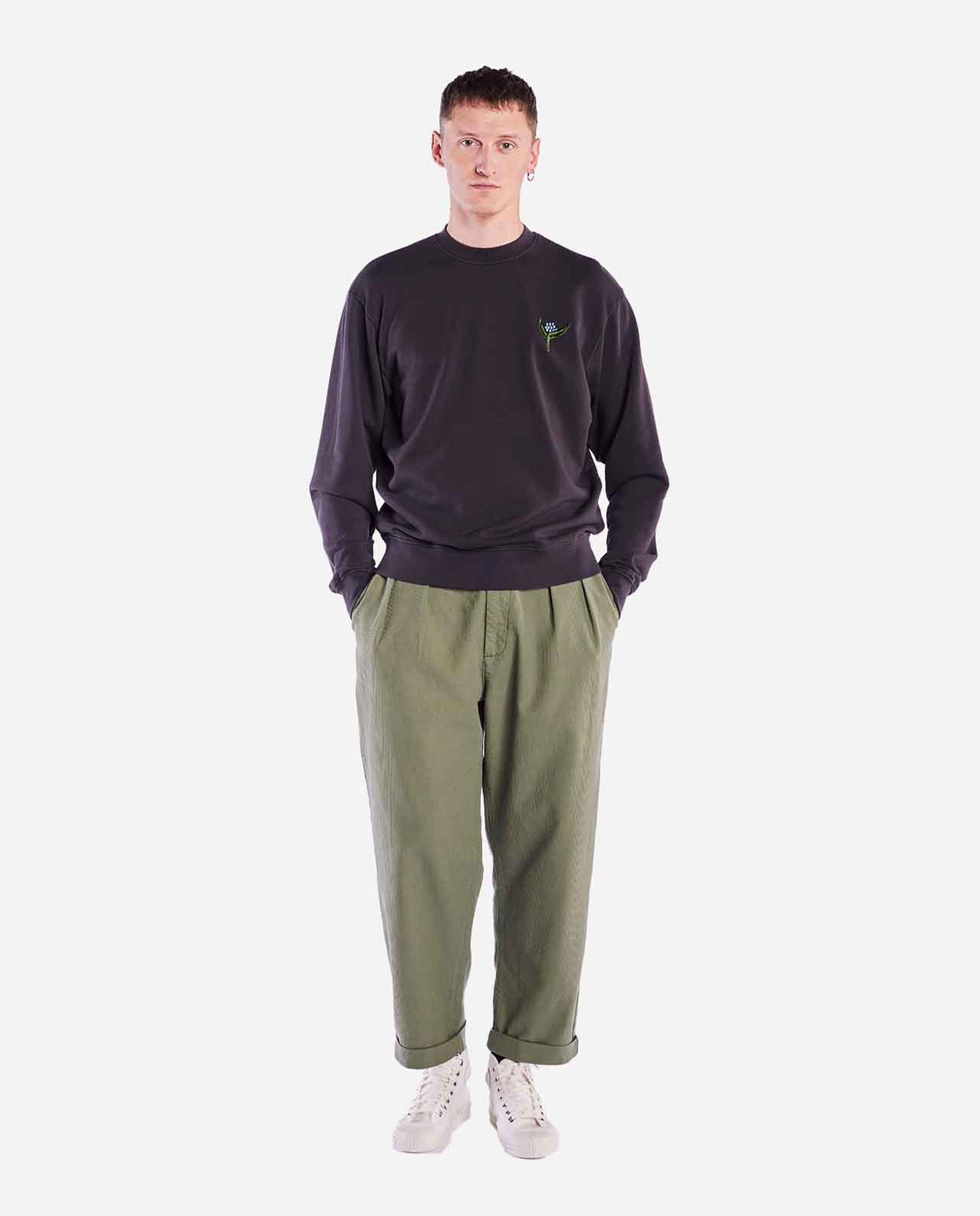 marché commun sweatshirt imprimé en coton bio noir olow