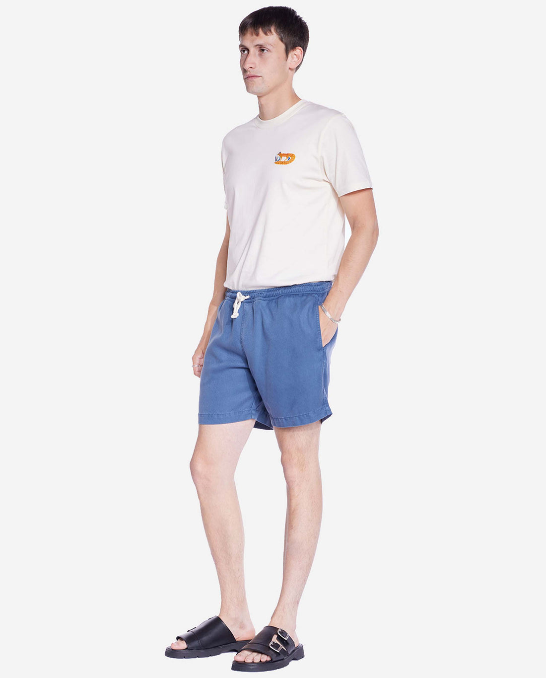 Marché Commun Short en Tencel Bleu Cobalt Olow