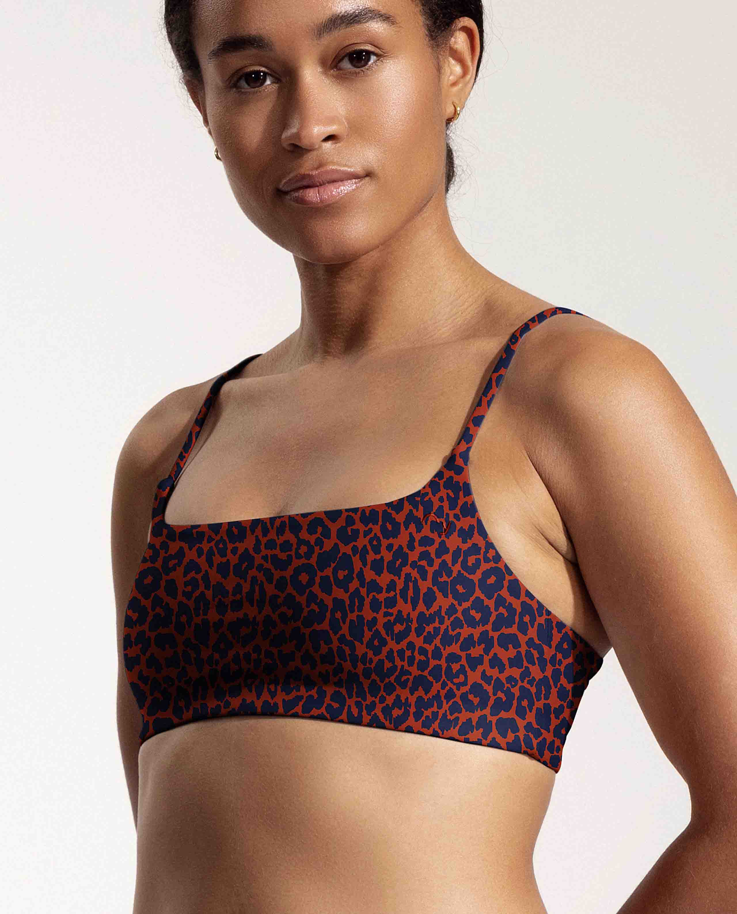 marché commun oy surf haut maillot bandeau recyclé imprimé léopard bleu rouge