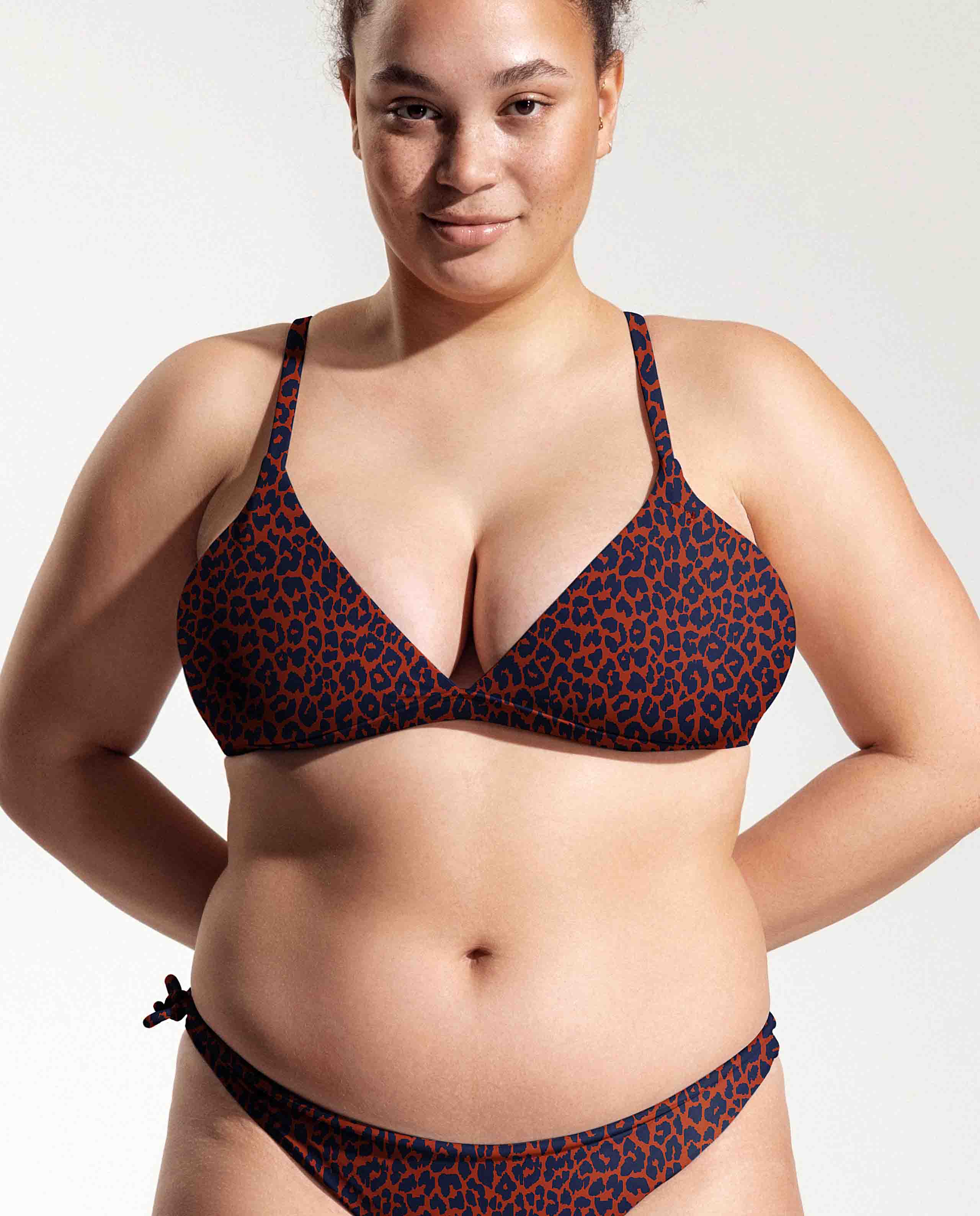 marché commun oy surf haut maillot triangle recyclé imprimé léopard bleu rouge