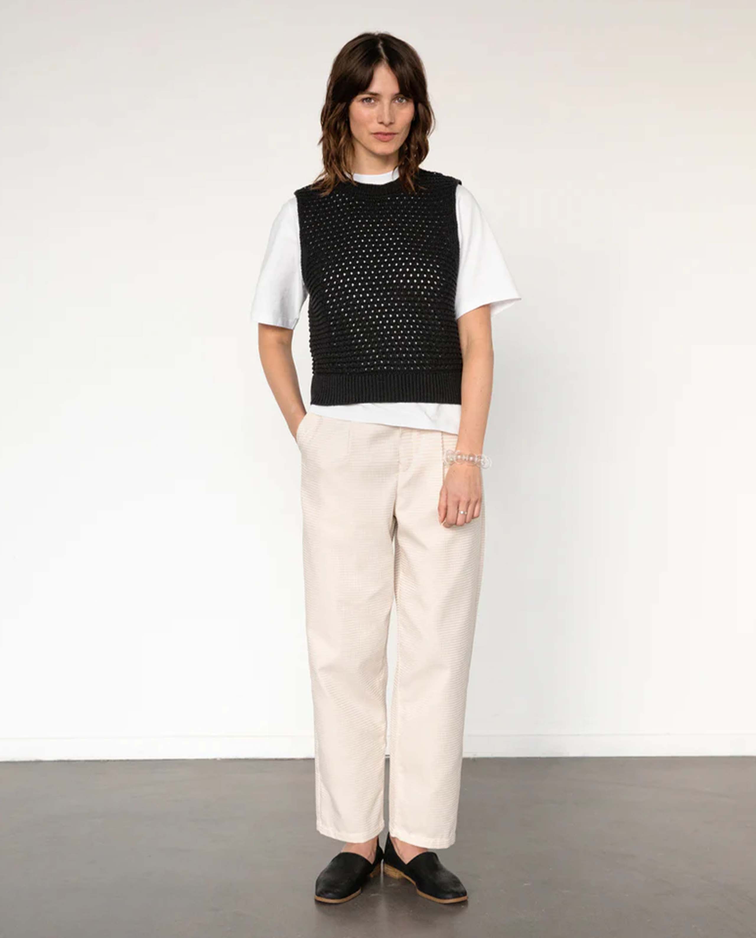 marché commun gilet tricot ajouré en coton bio noir rotholz