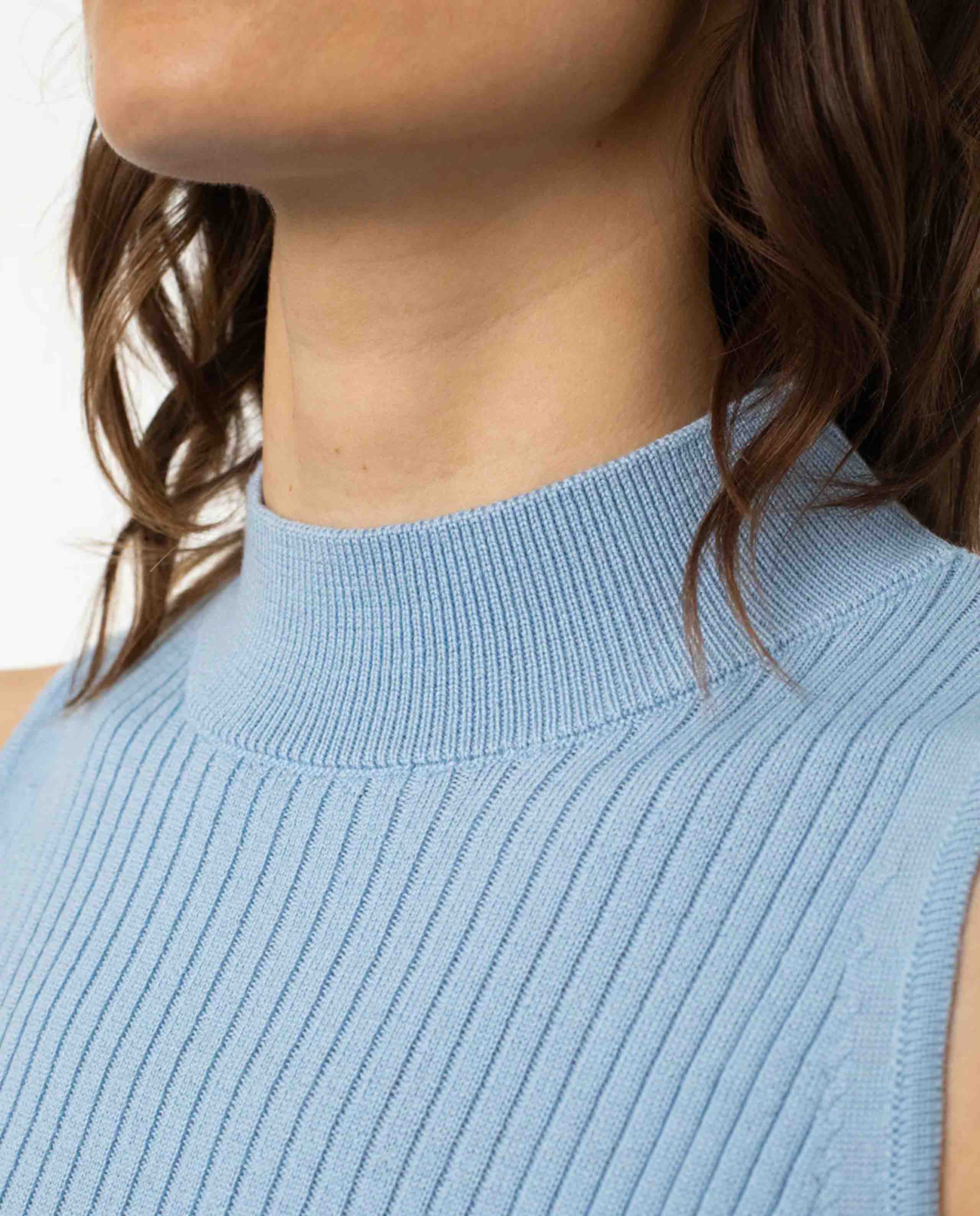 Débardeur col cheminée en laine mérinos