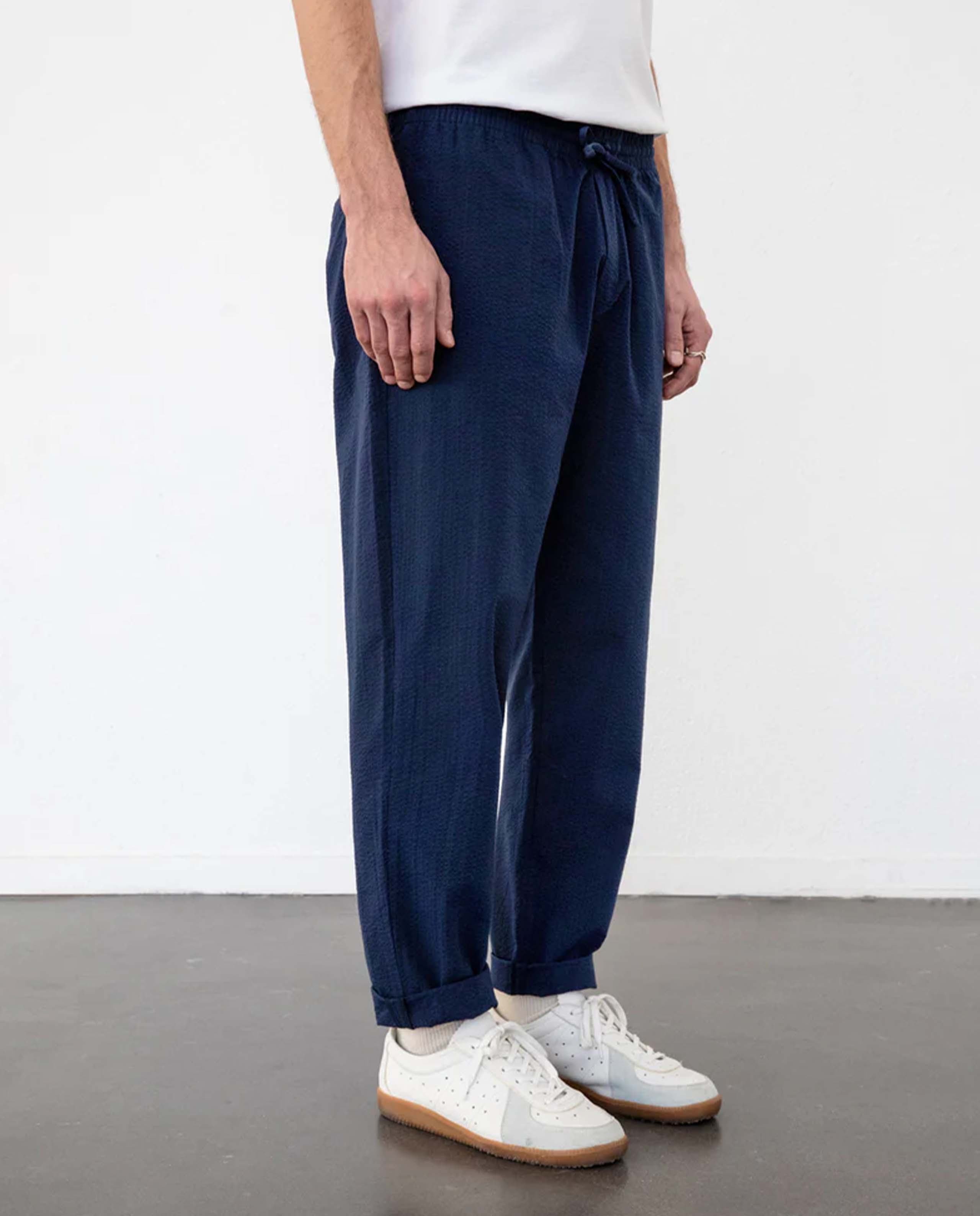 marché commun pantalon gaufré en coton bio bleu marine rotholz