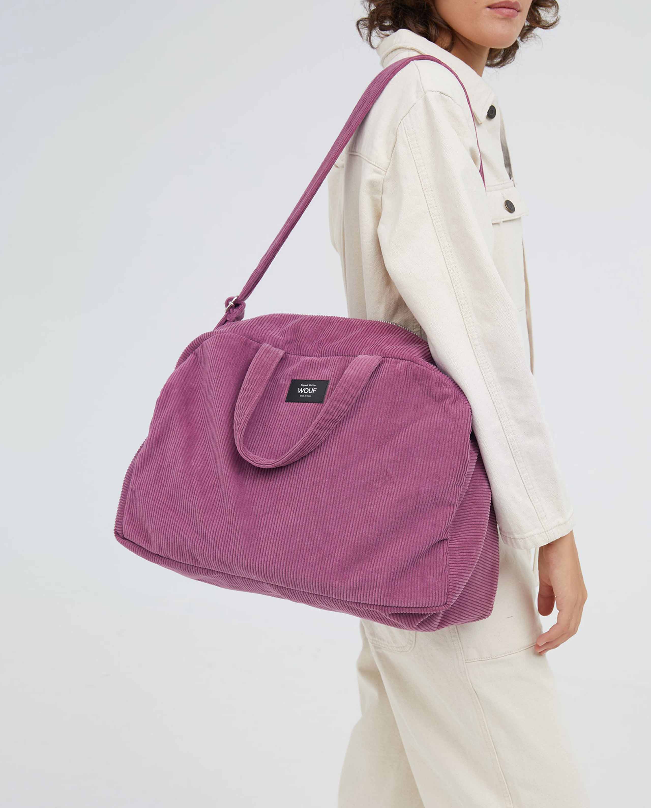 Marché Commun sac weekend velours mauve Wouf