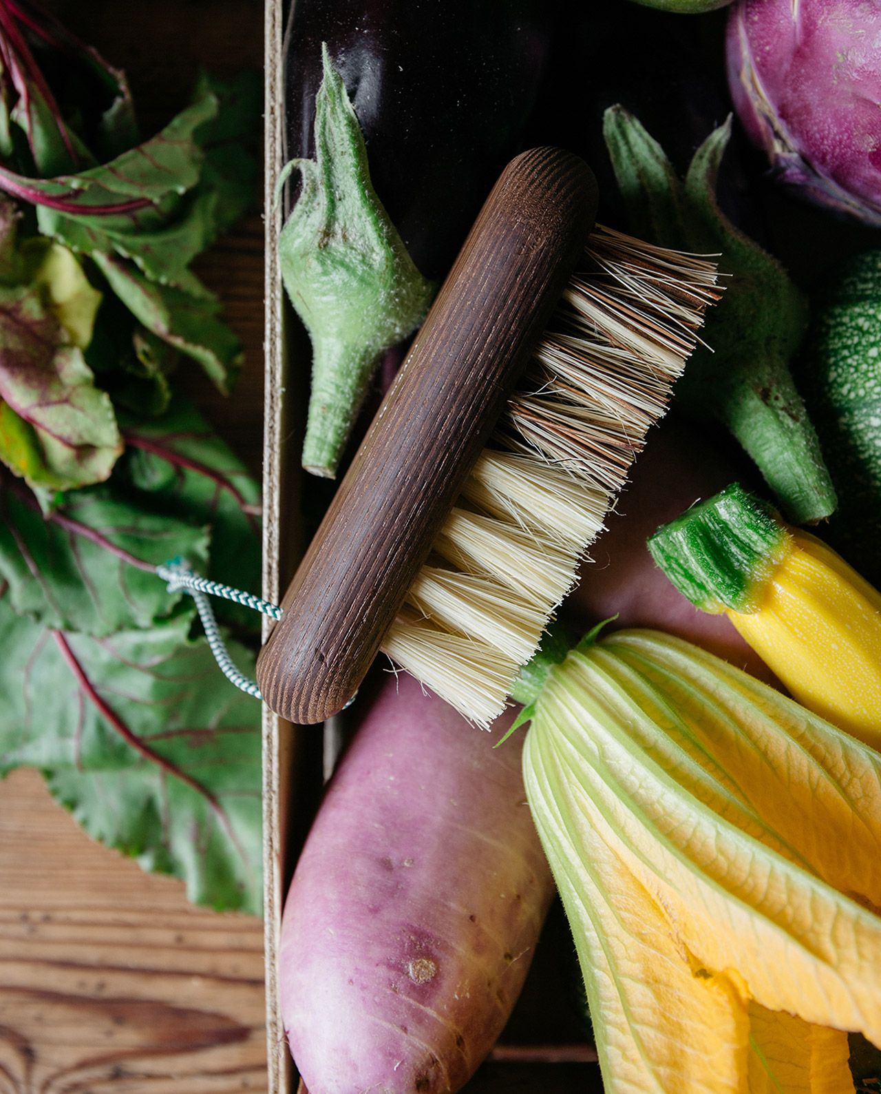 marché commun andrée jardin brosse légumes en bois de frêne naturel écologique fabriquée en France